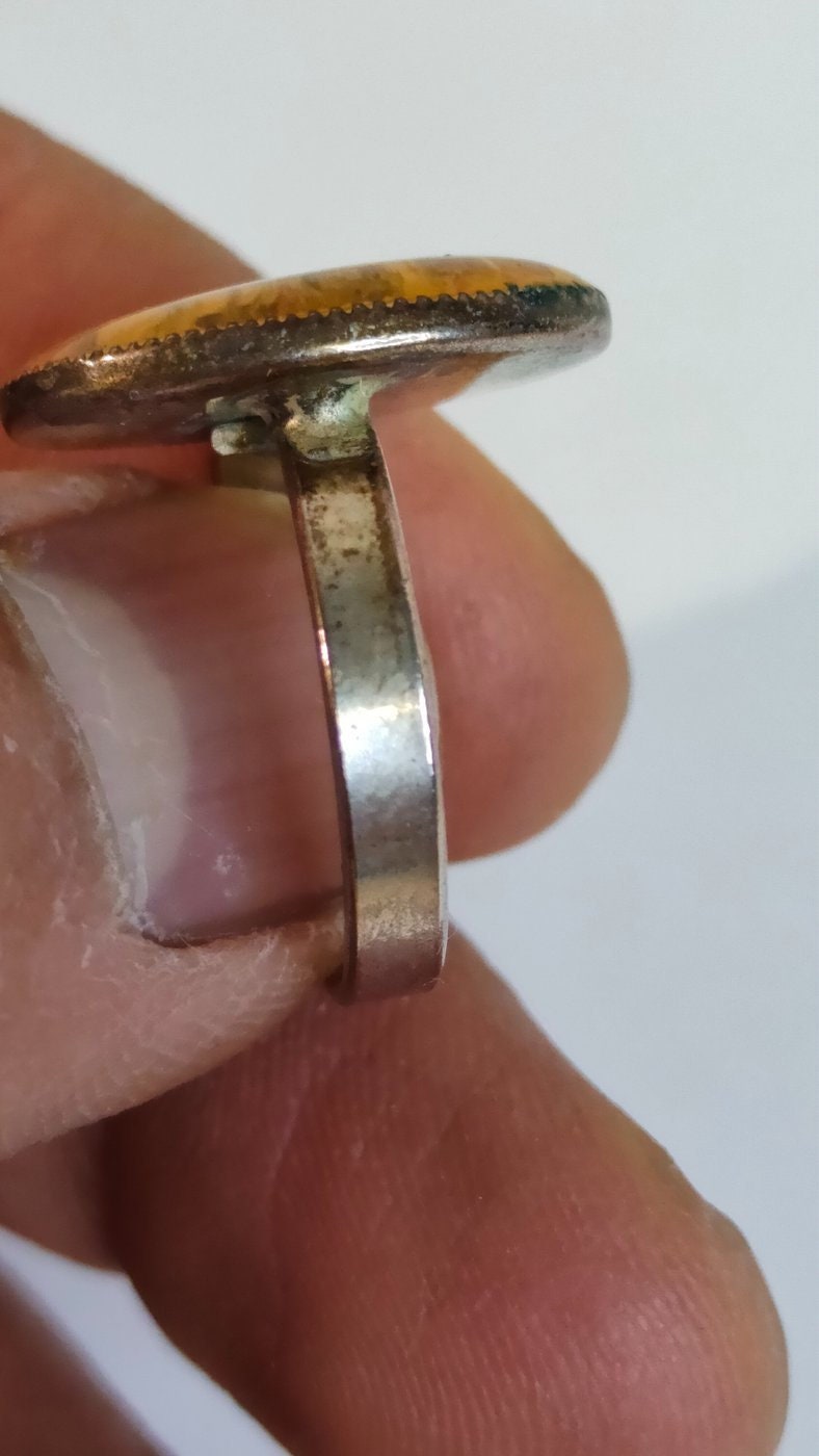 Bellissimo Anello Placcato Argento - Taglia 18