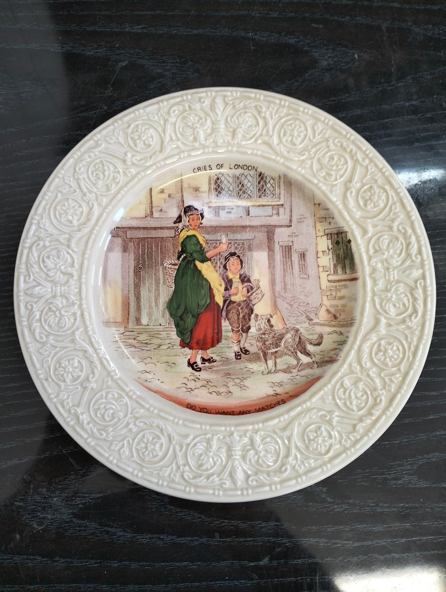 Cries of London decorative plate