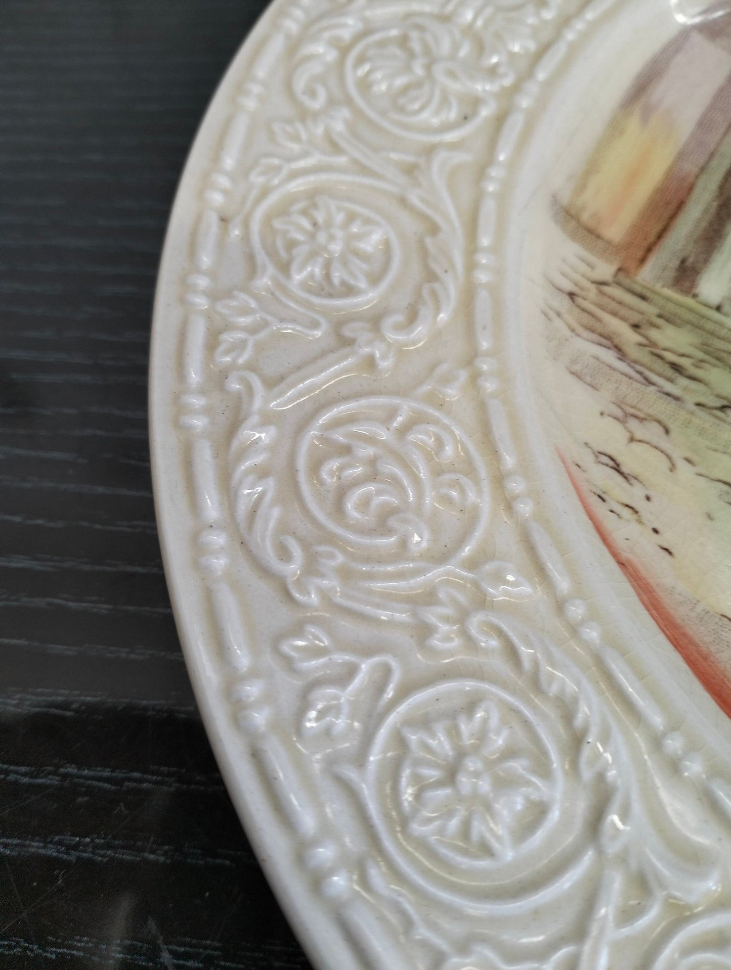 Cries of London decorative plate