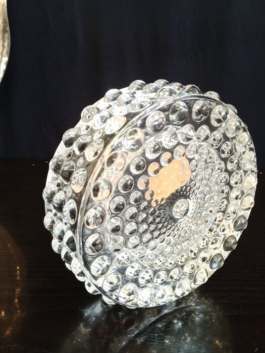 posacenere con boccioli di cristallo Op Art