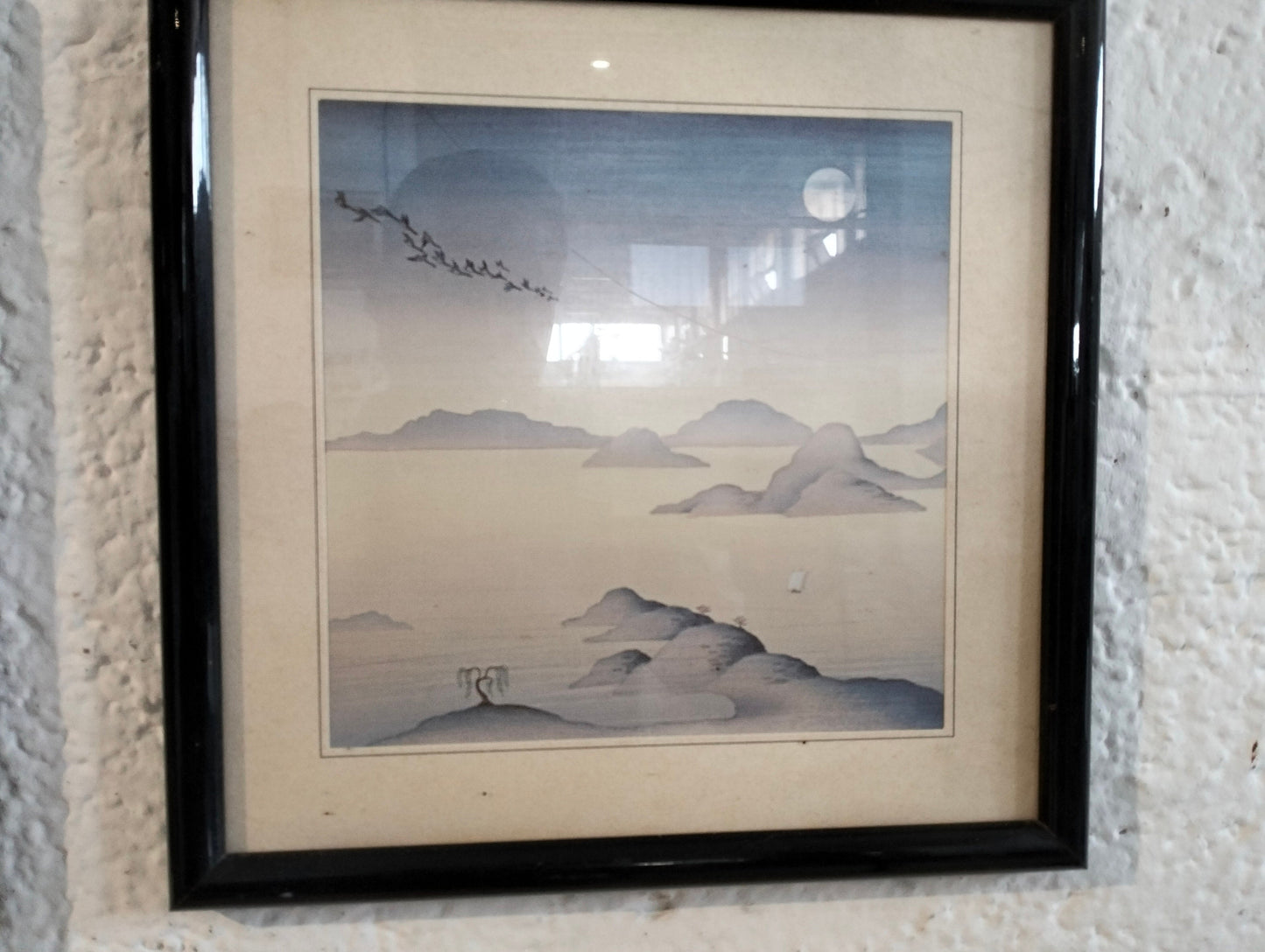 Quadro stampo su tessuto con mare e monti