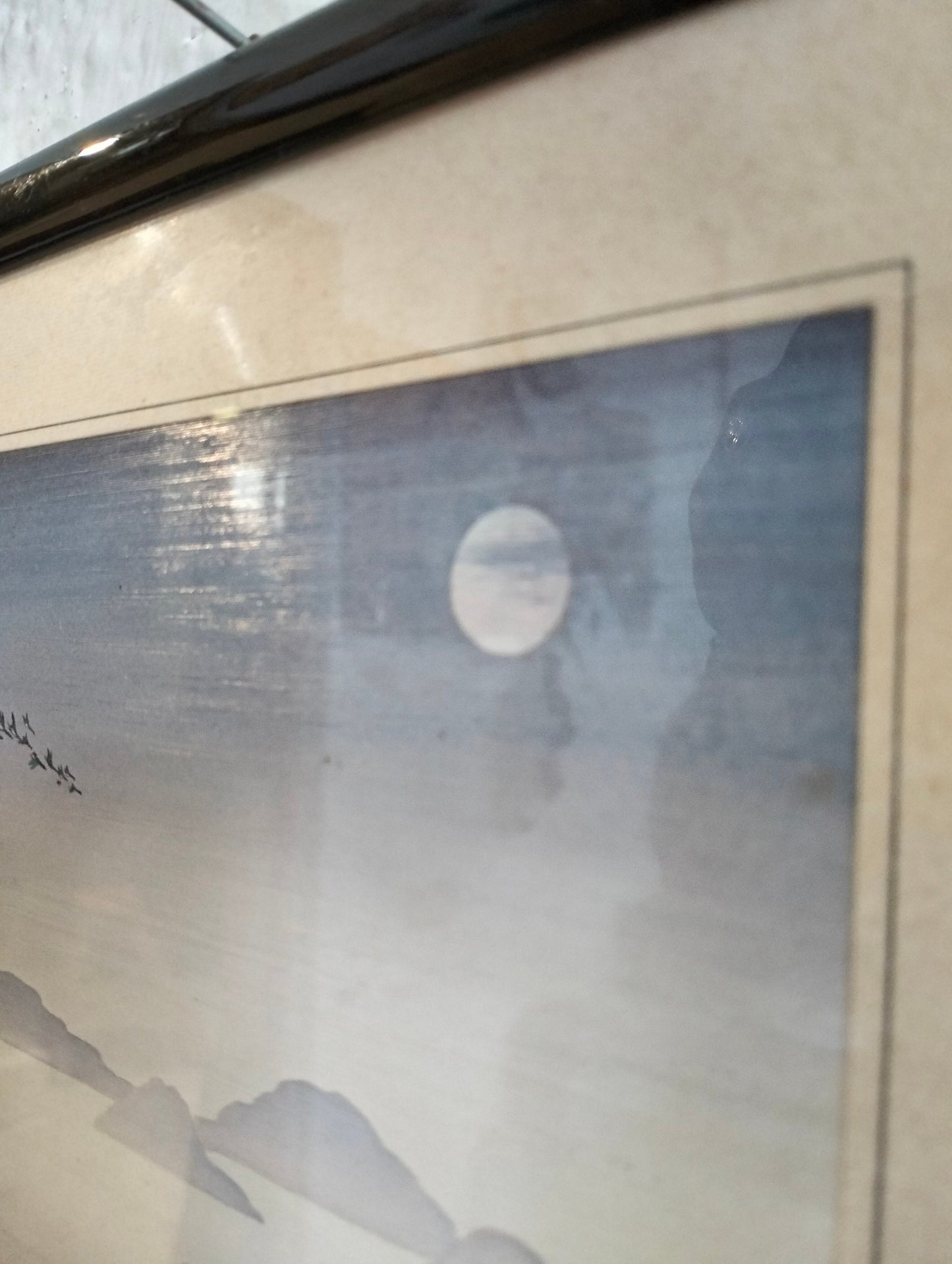 Quadro stampo su tessuto con mare e monti