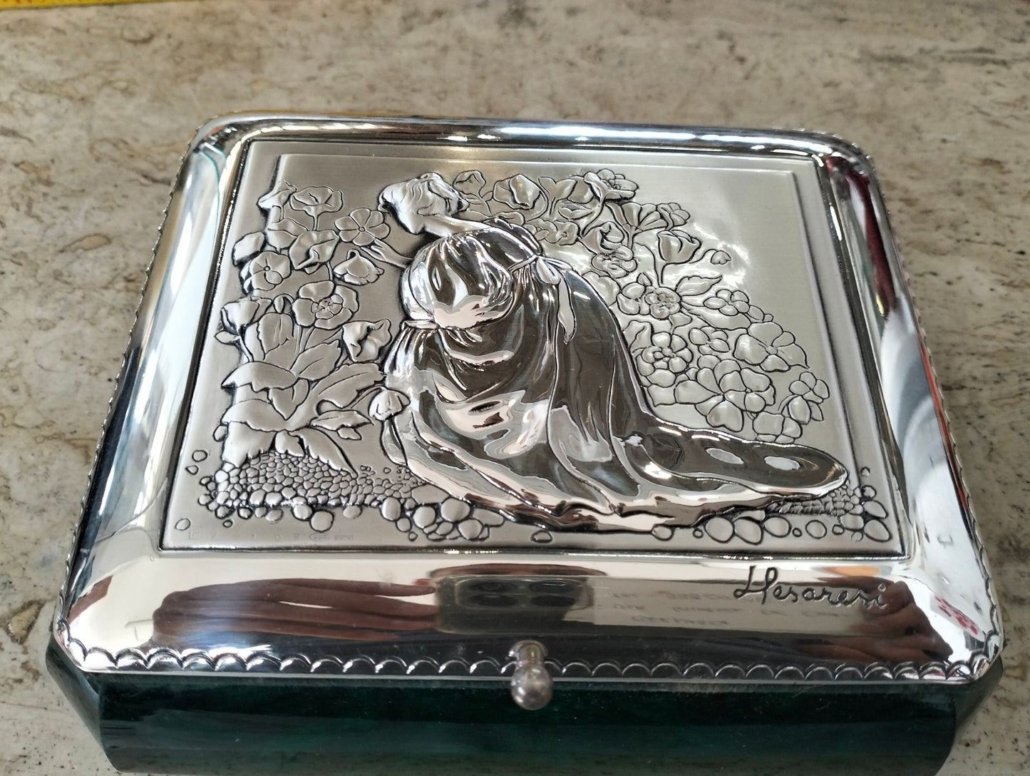 vintage jewelry box