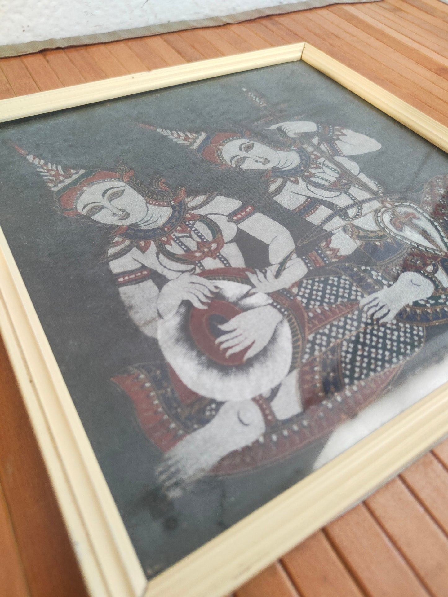 quadro stampo  su tessuto raffigurante due musiciste tailandesi
