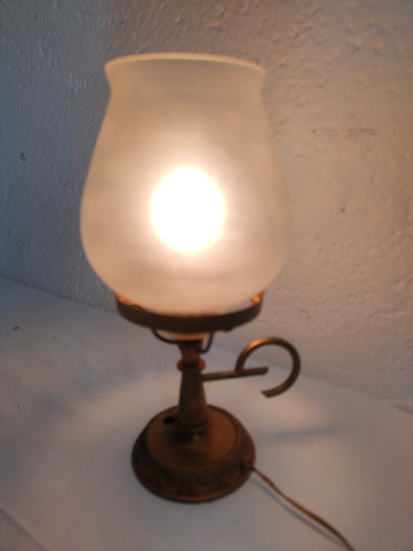 Lampada da comodino vintage