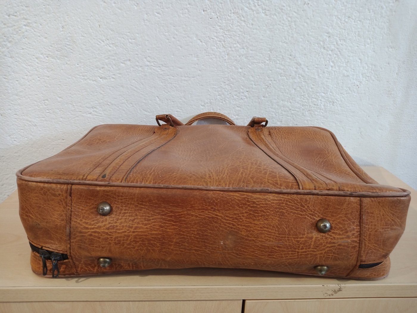 Valigia Vintage in Pelle degli Anni '70 - Autentico Stile Retro