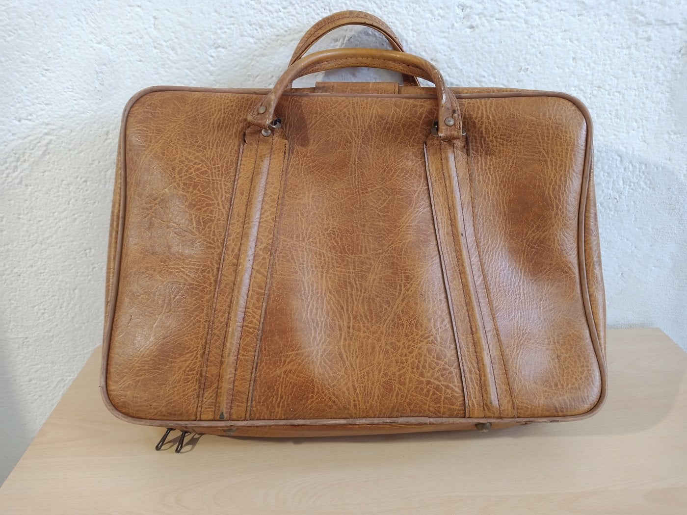 Valigia Vintage in Pelle degli Anni '70 - Autentico Stile Retro