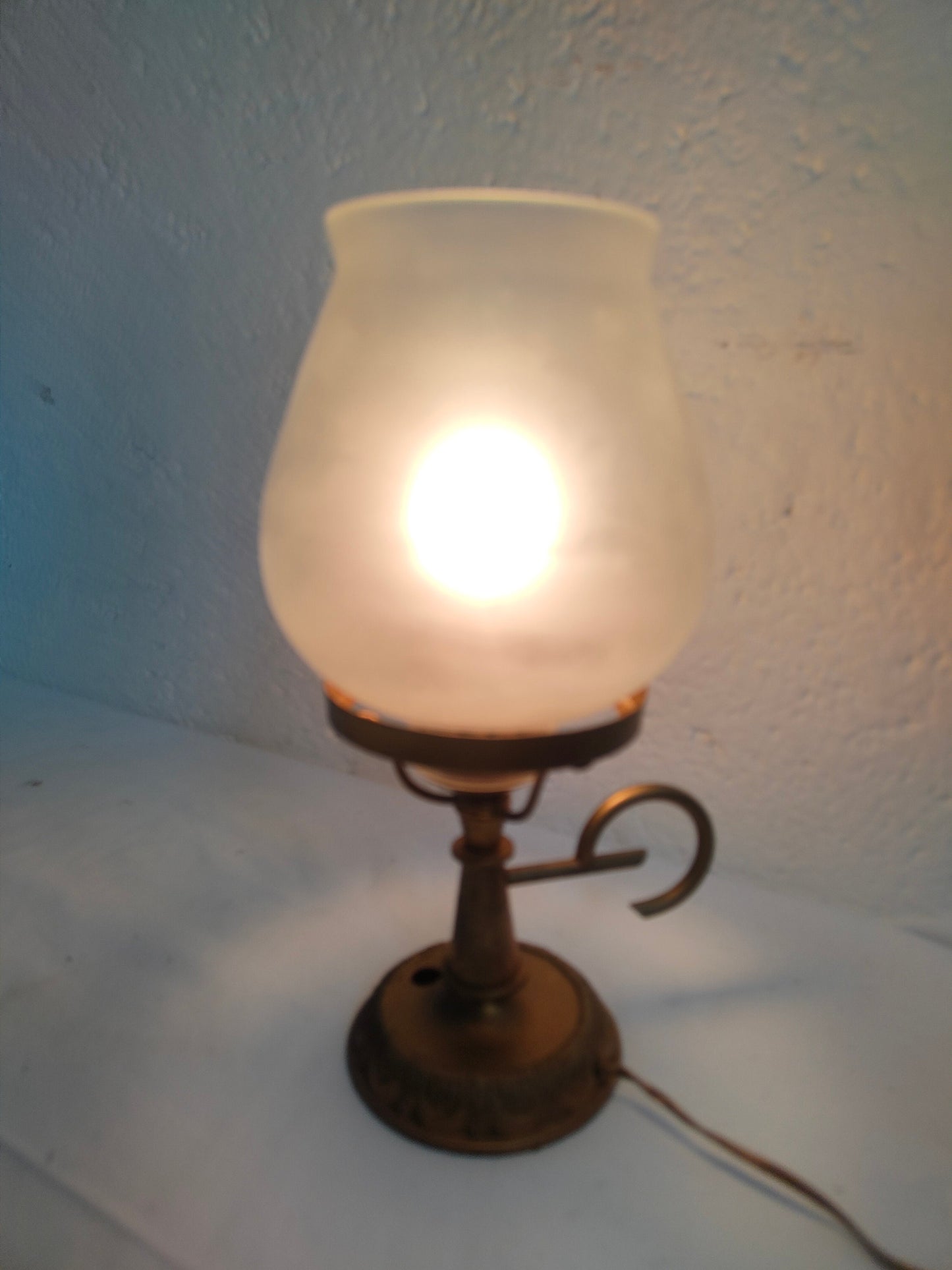 Lampada da comodino vintage