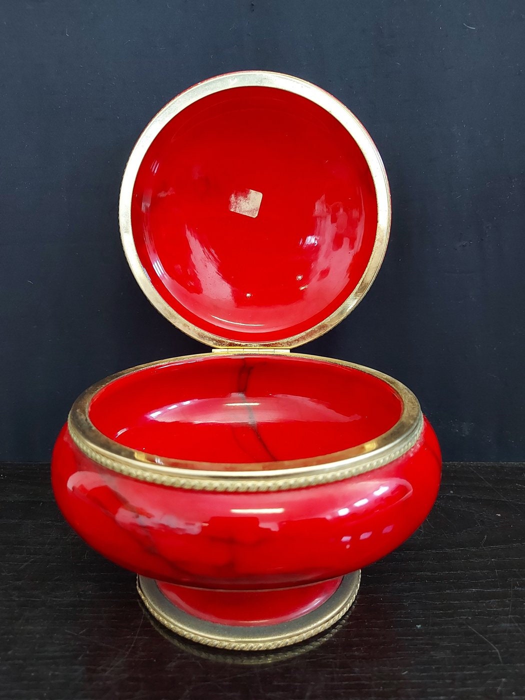 Scatola Porta Gioie Alabastro Ottone Rosso Made in Italy - Conserva e Proteggi i Tuoi Tesori - Artigianato Italiano di Qualità