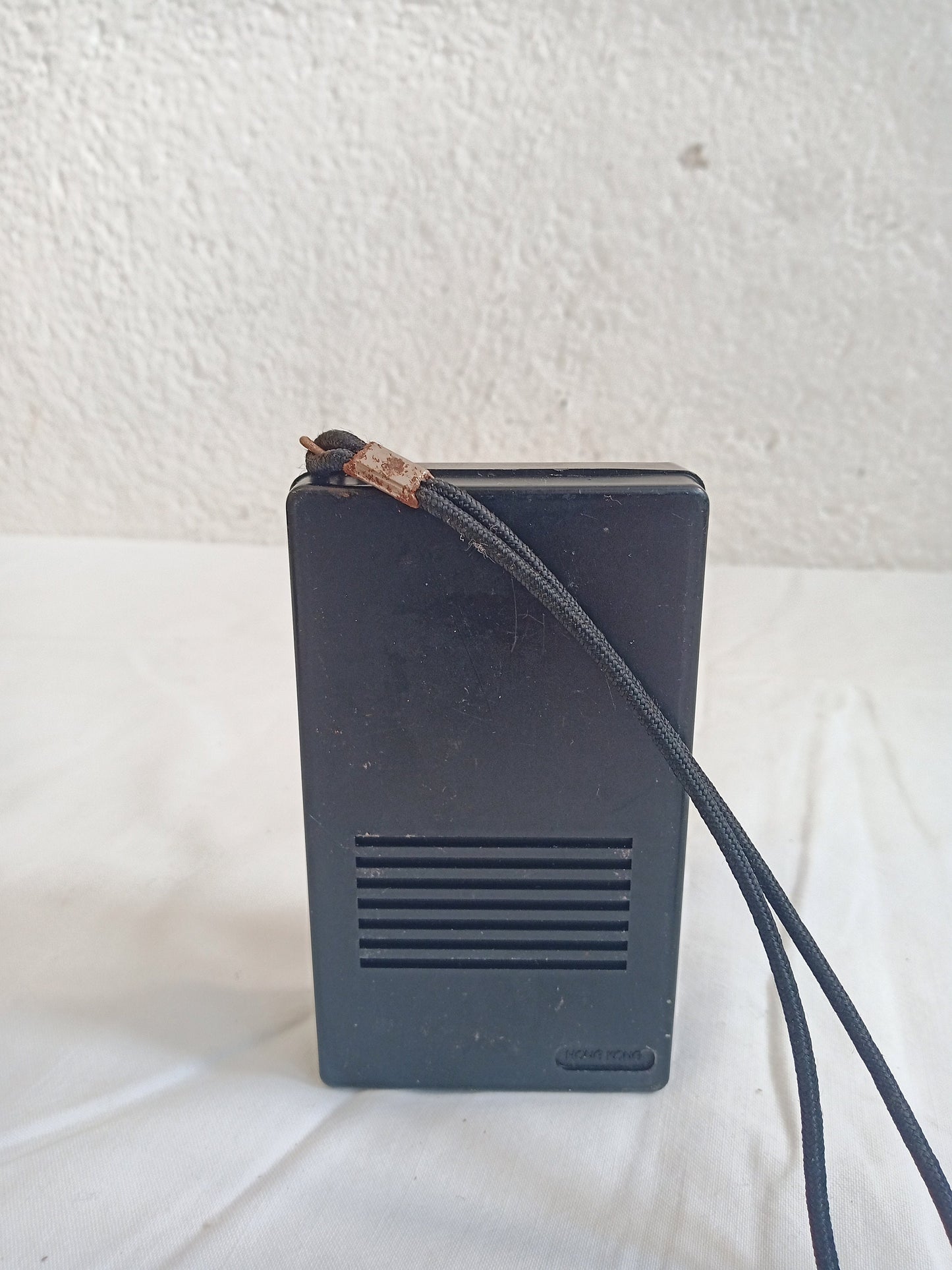 Radio Vintage Irradio Portatile: Tesoro Collezionistico in Miniatura