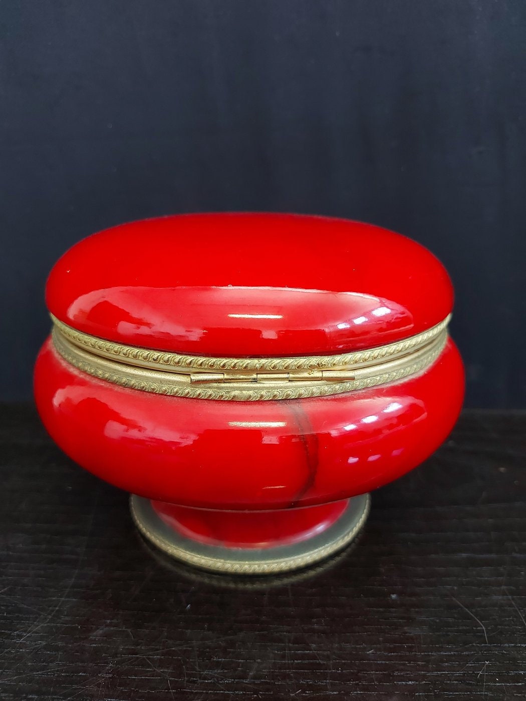Scatola Porta Gioie Alabastro Ottone Rosso Made in Italy - Conserva e Proteggi i Tuoi Tesori - Artigianato Italiano di Qualità
