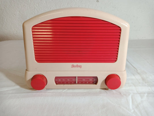 Radio Giocattolo Vintage Modello Swing 92 - Un Pezzo di Nostalgia