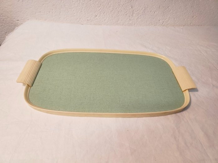 Vassoio Vintage Anni '60 in Plastica Crema - Originale Italiano - 48x26 cm