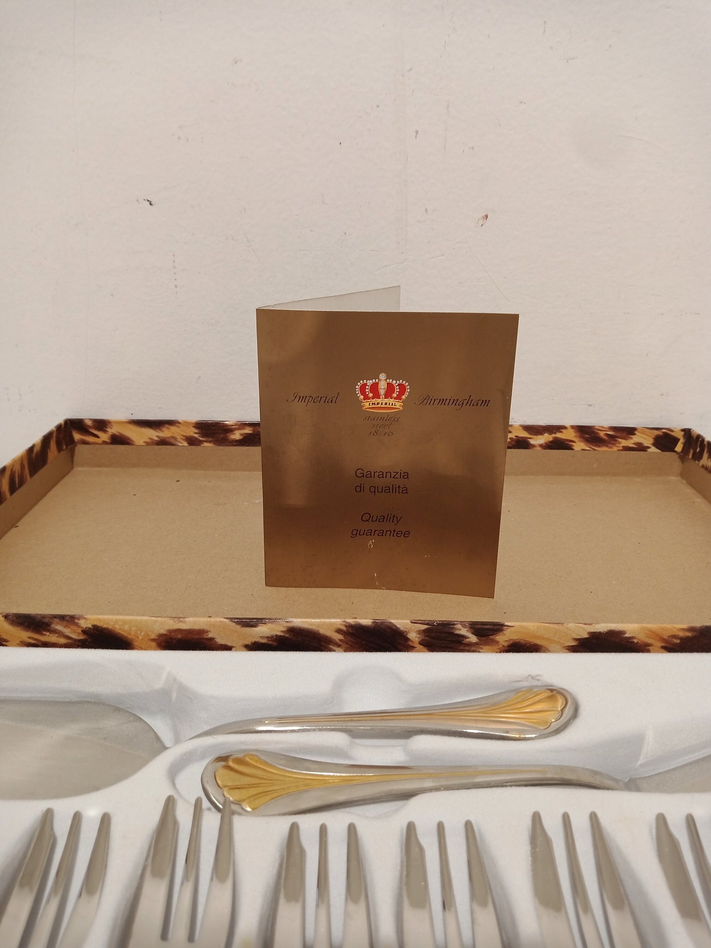 Elegante Servizio Posate per Dolce in acciaio e oro 24 carati