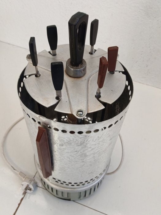 Griglia elettrica verticale vintage in alluminio