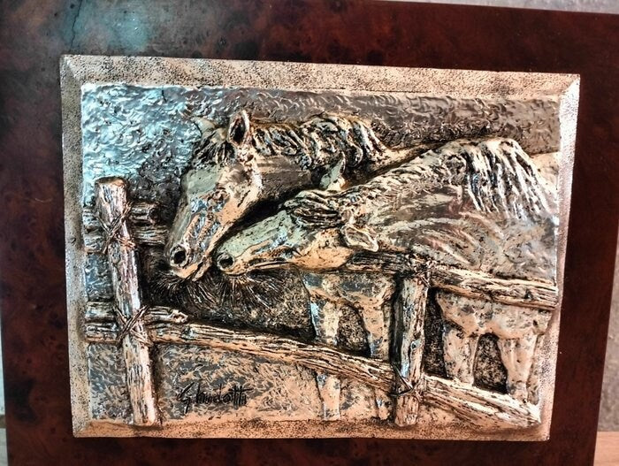 Quadro Rilievo in Argento Laminato "Due Cavalli" di Ghidotti - Un'opera d'arte unica