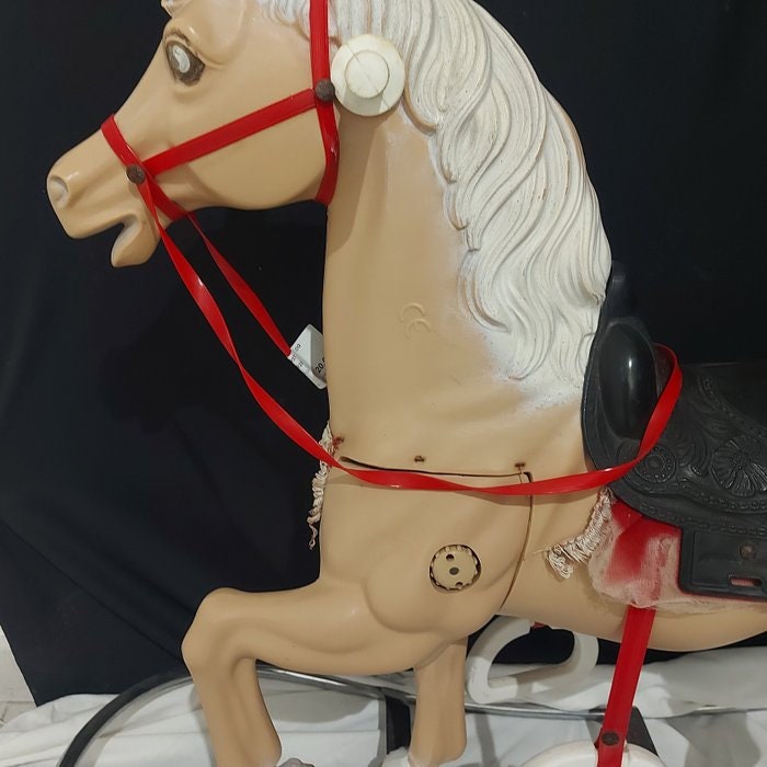 Cavallo a Dondolo Anni 60 Marchio Canova Made in Italy Un giocattolo vintage intramontabile per bambini di tutte le età!