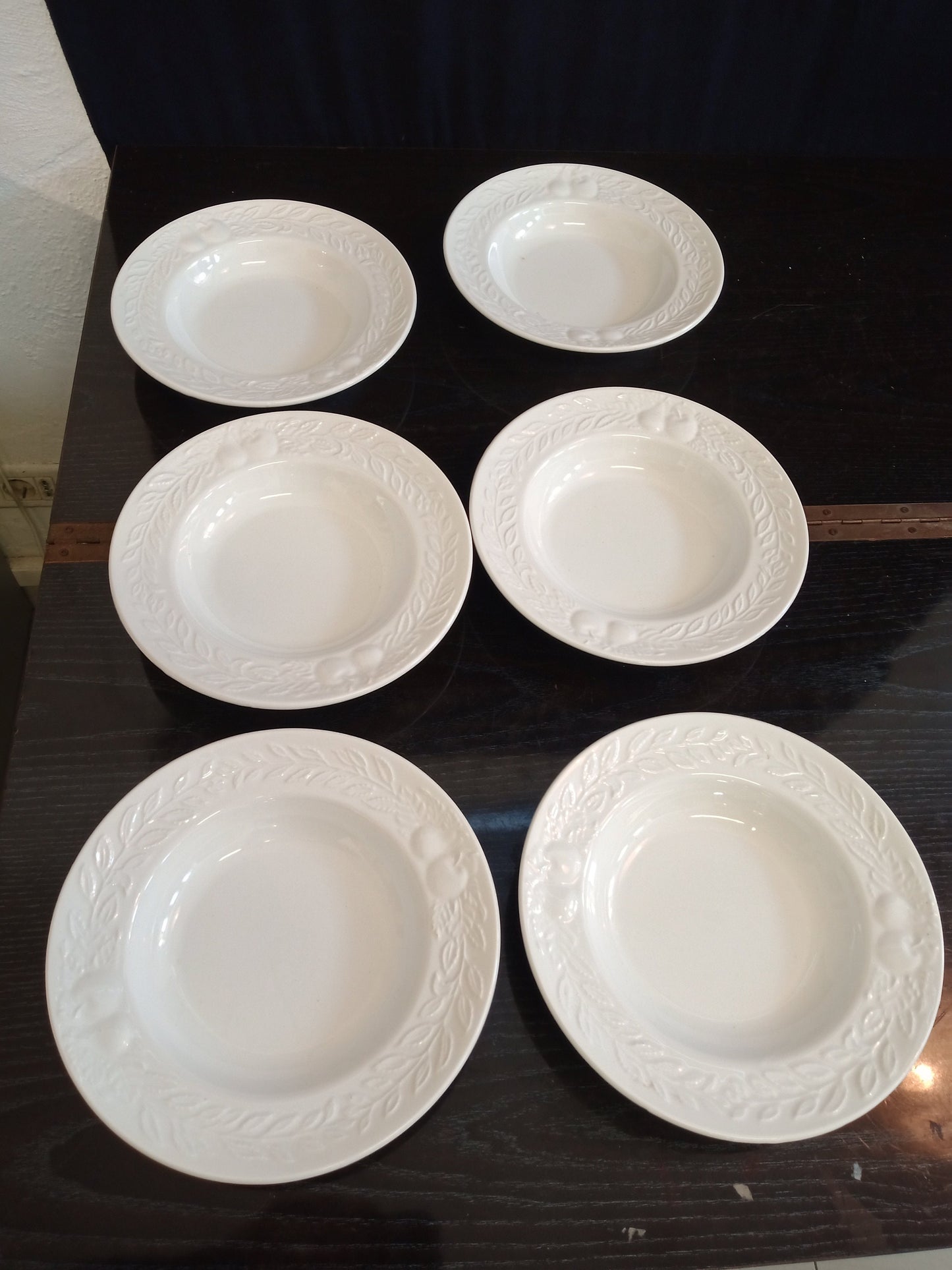Servizio Piatti Vintage Crate & Barrel - Made in Italy - Fascino senza Tempo
