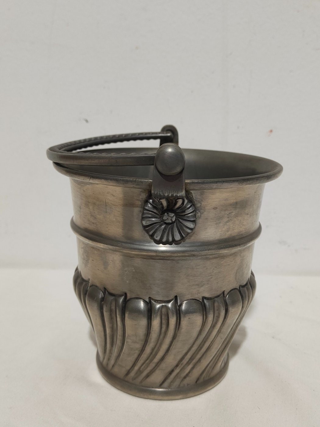 Due Secchielli Porta Ghiaccio Vintage: Un tocco di fascino retrò per la tua casa