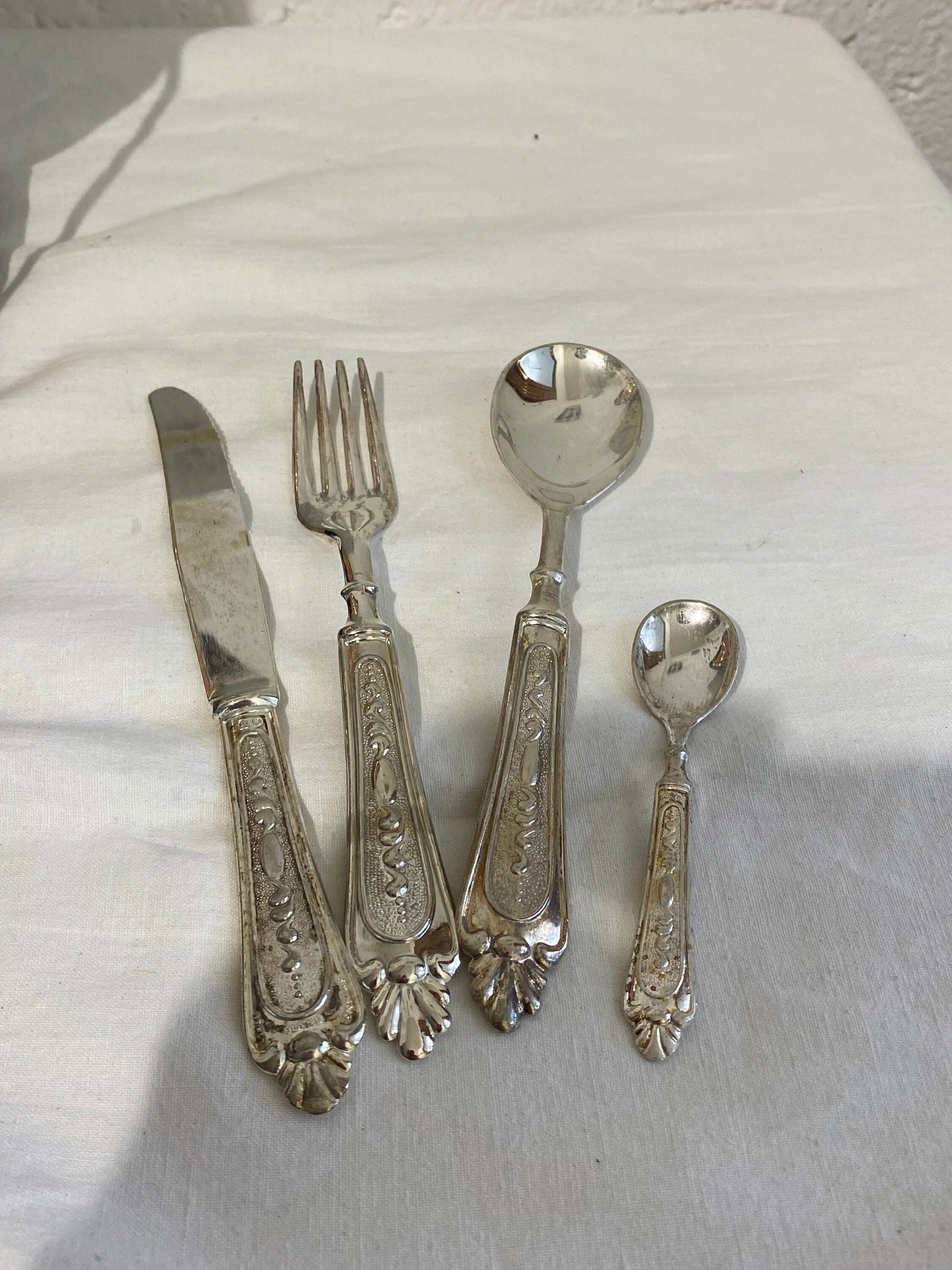 Servizio Posate in Argento placcato: Tradizione e Lusso per la Tua Tavola-eventi speciali-festa-anniversario