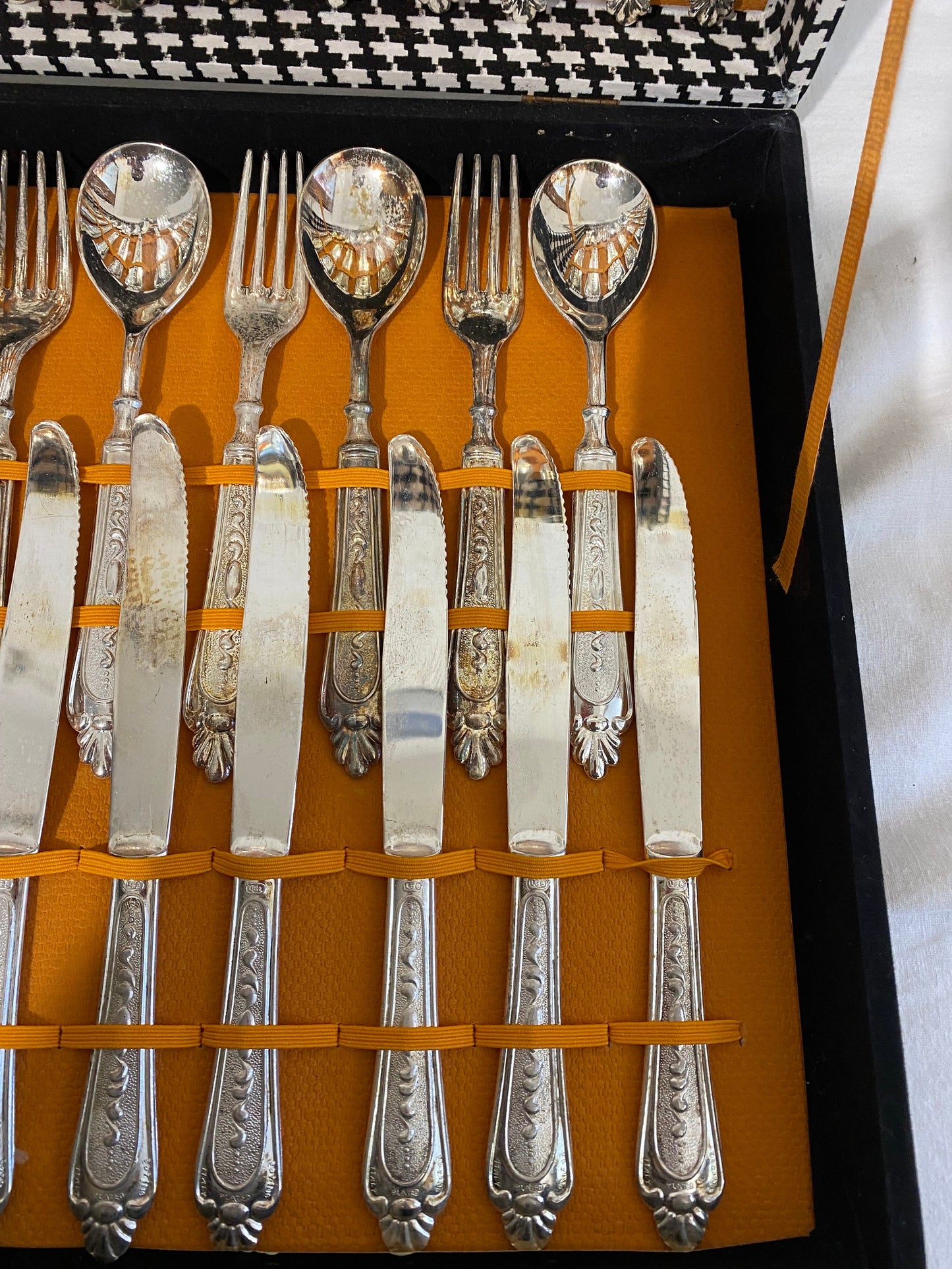 Servizio Posate in Argento placcato: Tradizione e Lusso per la Tua Tavola-eventi speciali-festa-anniversario