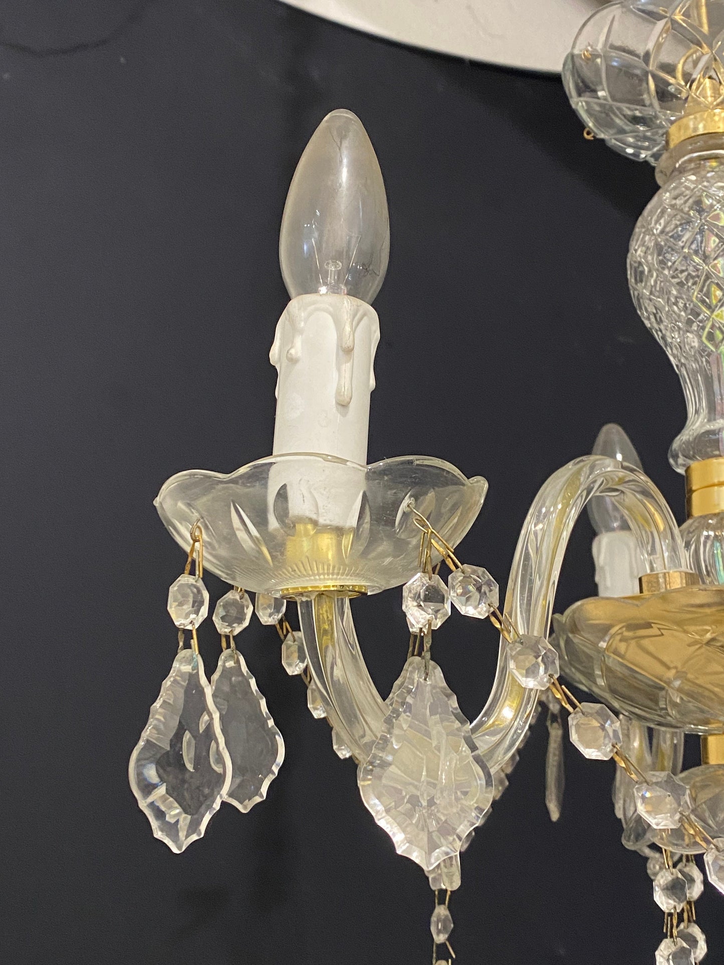 Splendido Lampadario in Vetro di Murano Gabbia di Cristallo 3 Luci - Un'Illuminazione Raffinata e Artigianale