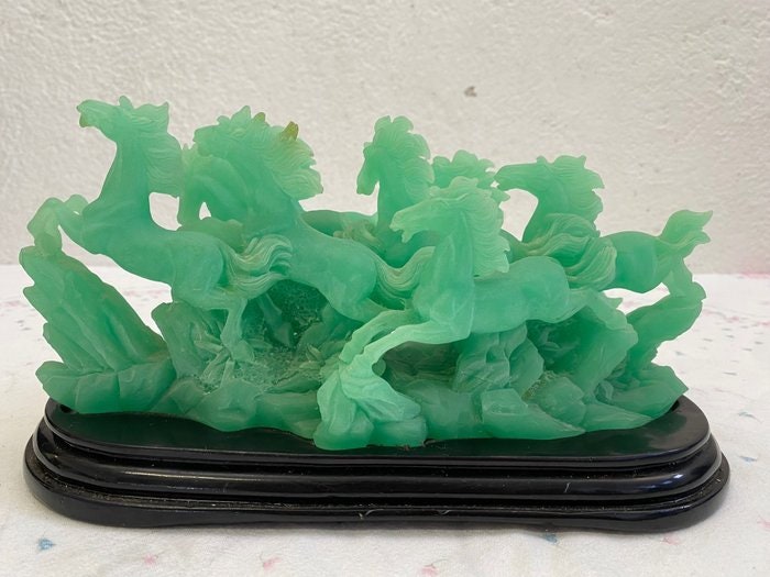 Scultura in vetro con mandria di cavalli - Verde smeraldo - Arredo vintage Regalo esclusivo - Regali personalizzati