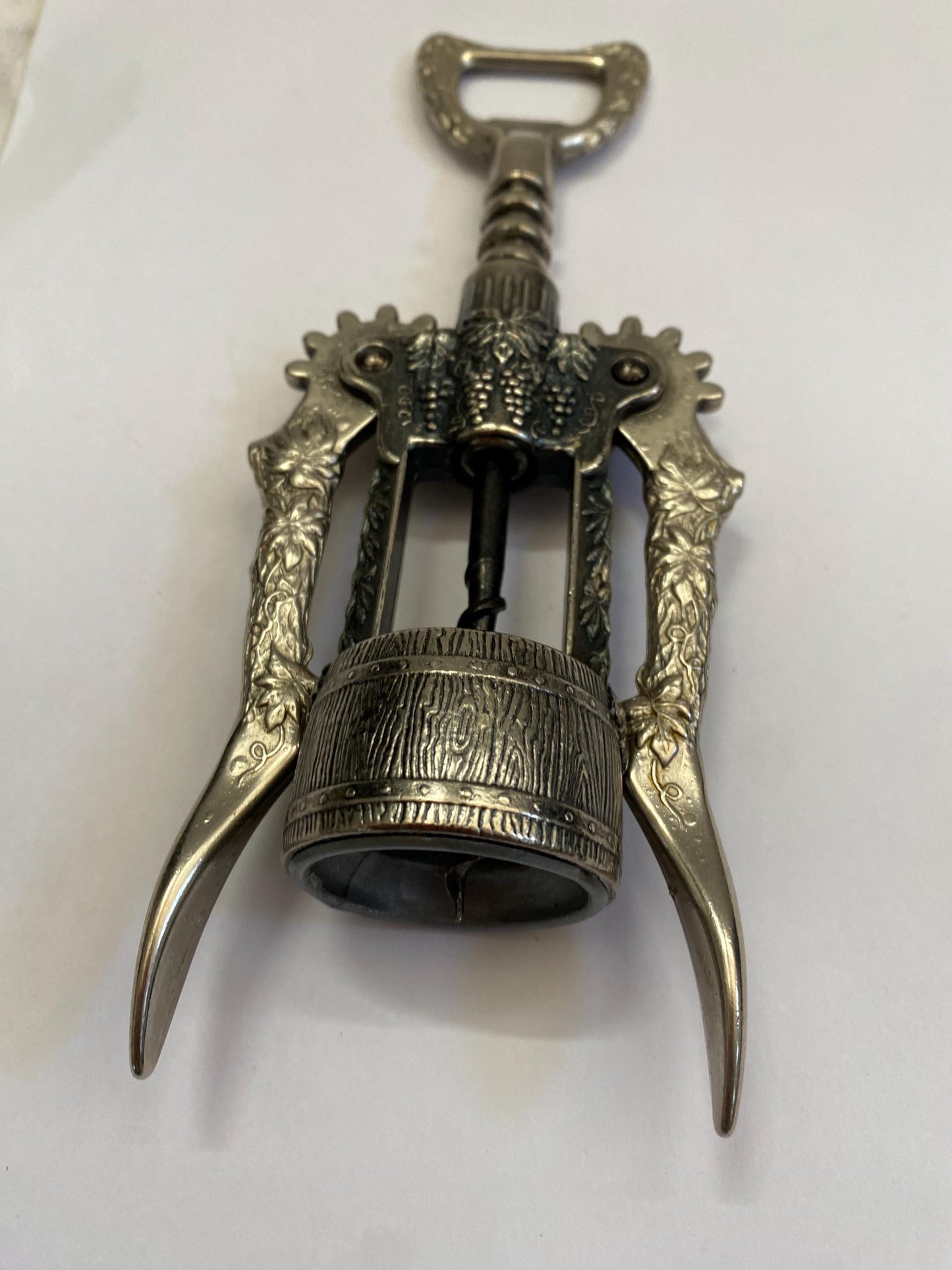 Apri bottiglia Cavatappi per Barman Vintage Placcato Argento Antico - Un Pezzo Unico per la Tua Collezione