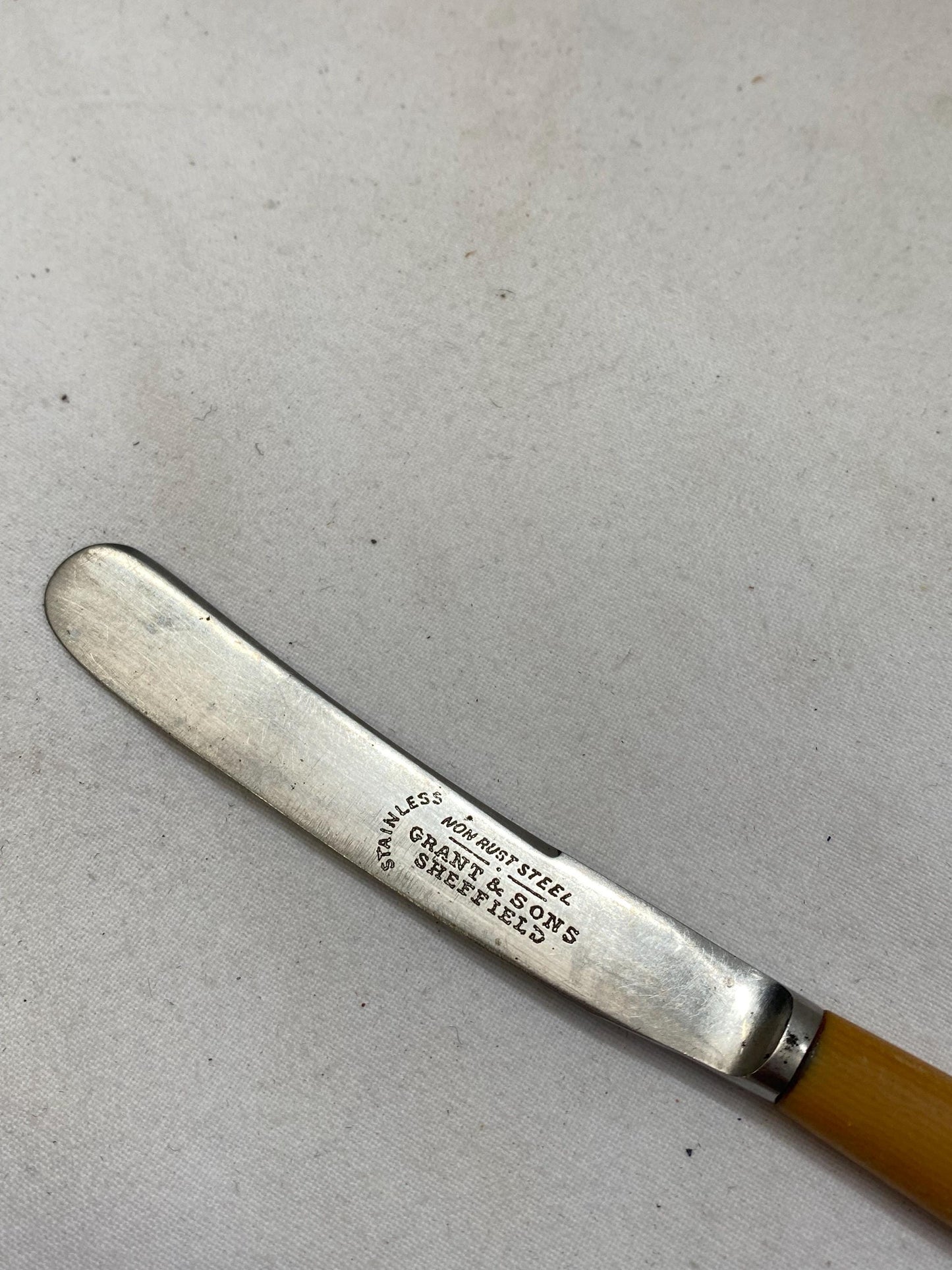 Coltello Grant & Sons Sheffield Vintage: Un Pezzo di Storia per la Tua Cucina
