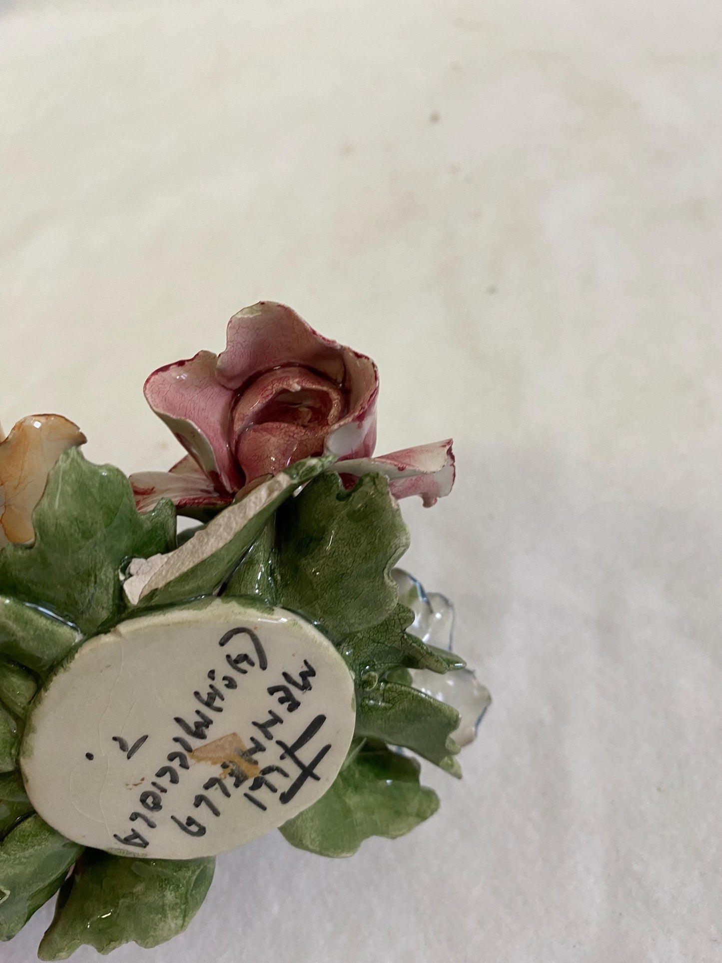 Portacandele in Ceramica Dipinta a Mano - Un Tocco di Colore e Tradizione per la Tua Casa