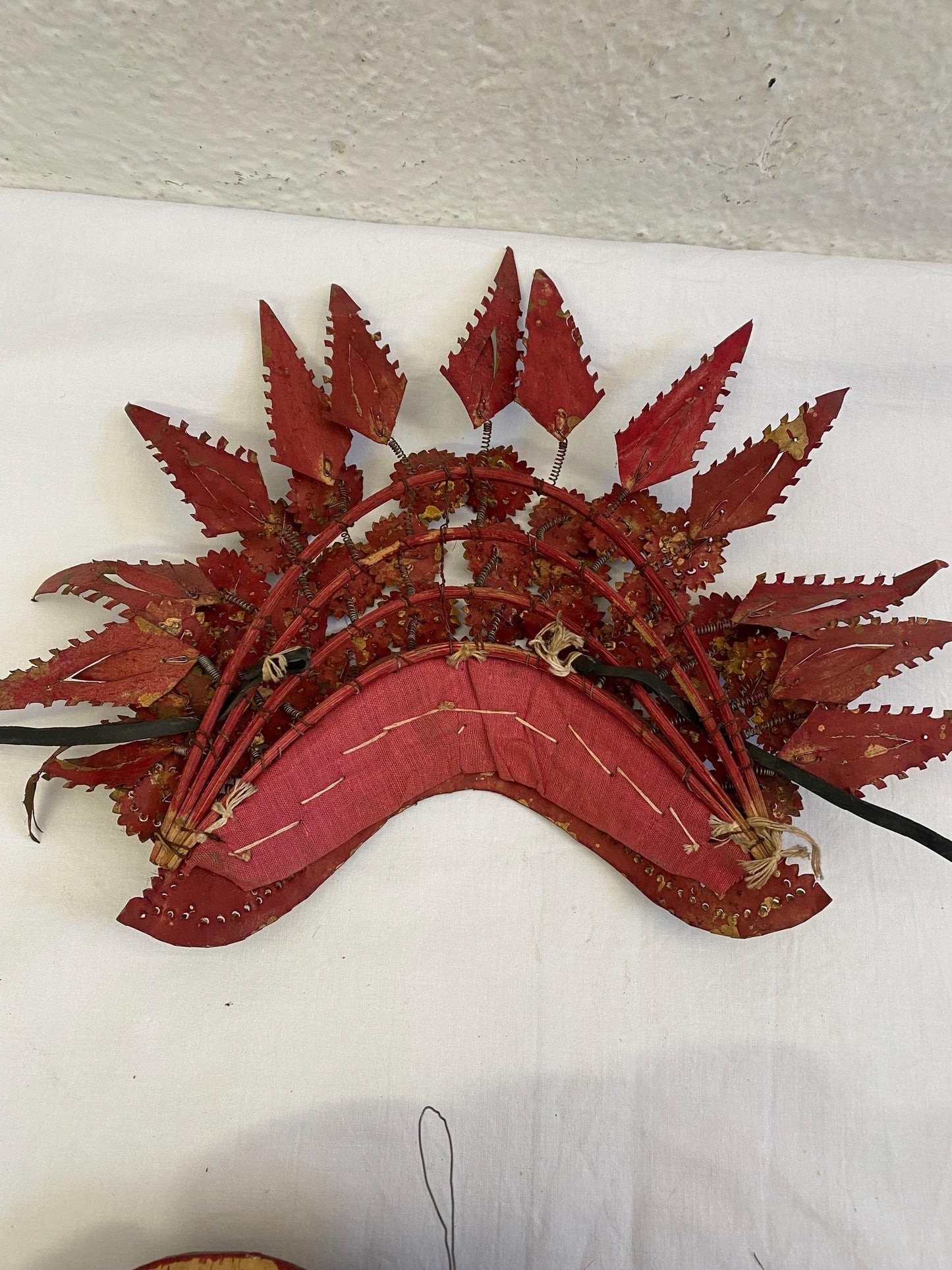 Maschera da Demone Tribale Balinese - Maschera da Diavolo Dipinta a Mano con corona - Rangda Strega Malvagia