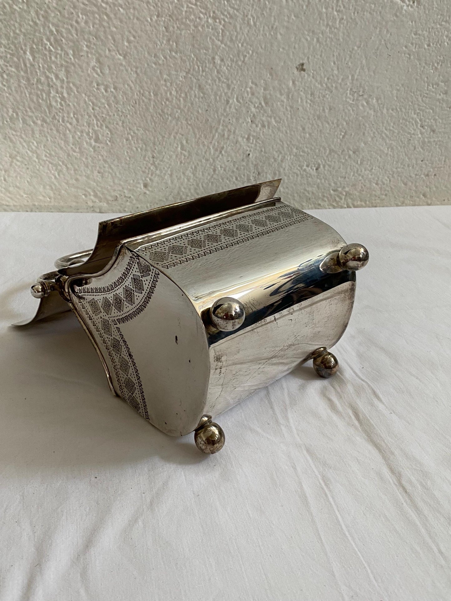Cesto a Forma di Borsa in Argento Placcato - Biscottiera Antica con Coperchi Rialzabili e Maniglia