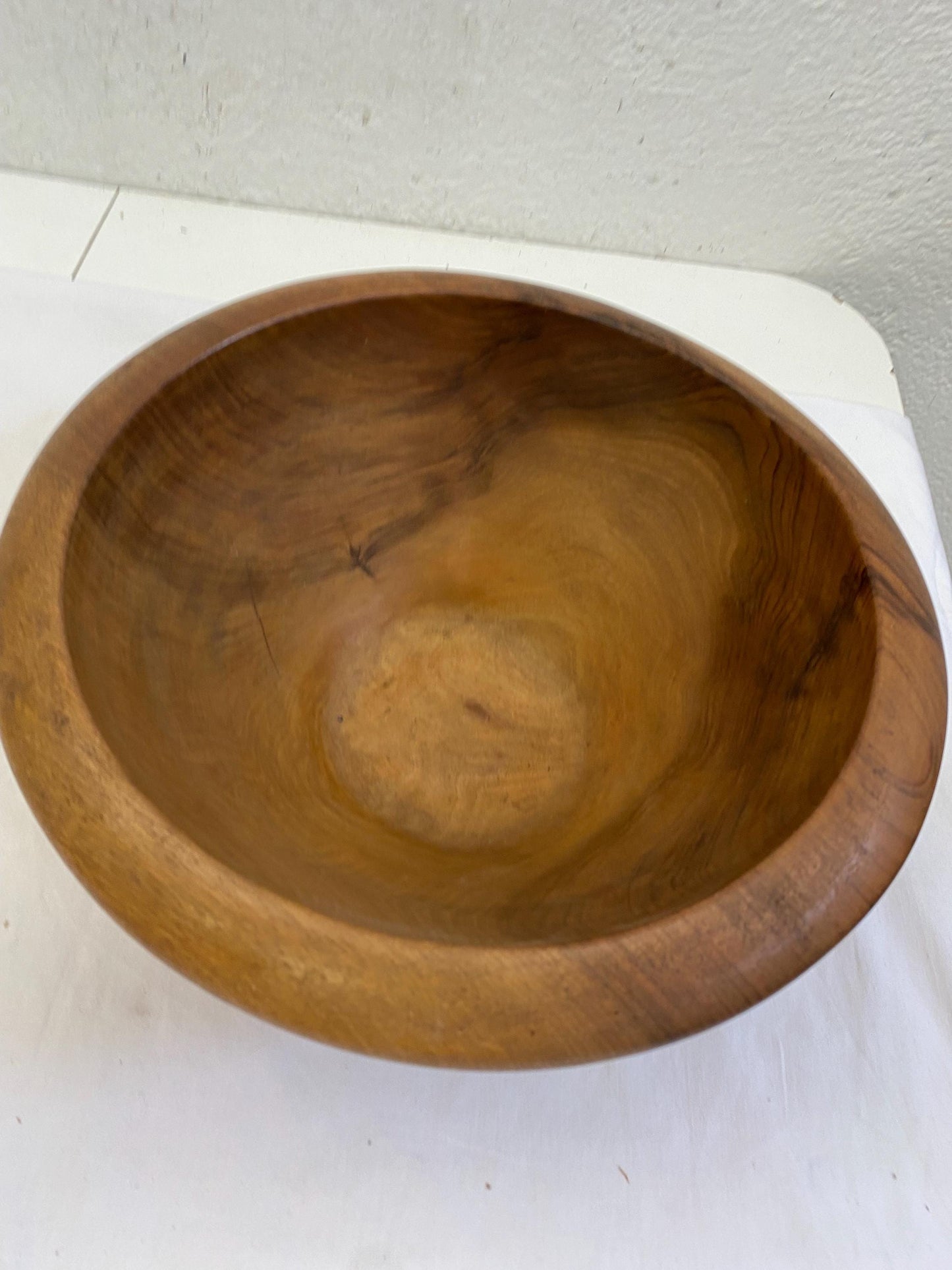 Grande Ciotola in Legno Artigianale - Ciotola Rustica per Decorazione e Cucina, Diametro 32cm, Altezza 15cm, Fatto a Mano