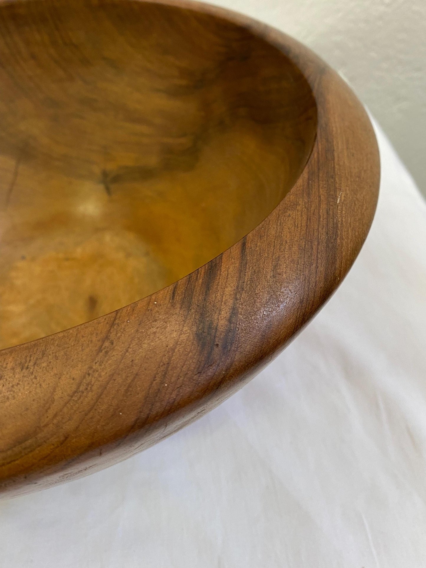 Grande Ciotola in Legno Artigianale - Ciotola Rustica per Decorazione e Cucina, Diametro 32cm, Altezza 15cm, Fatto a Mano