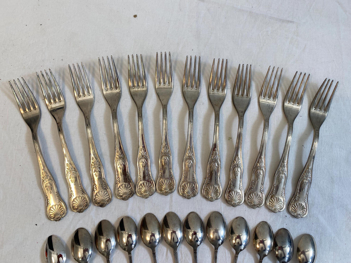 Servizio Posate in Argento 800 Placcato: Tradizione e Lusso Italiano per la Tua Tavola