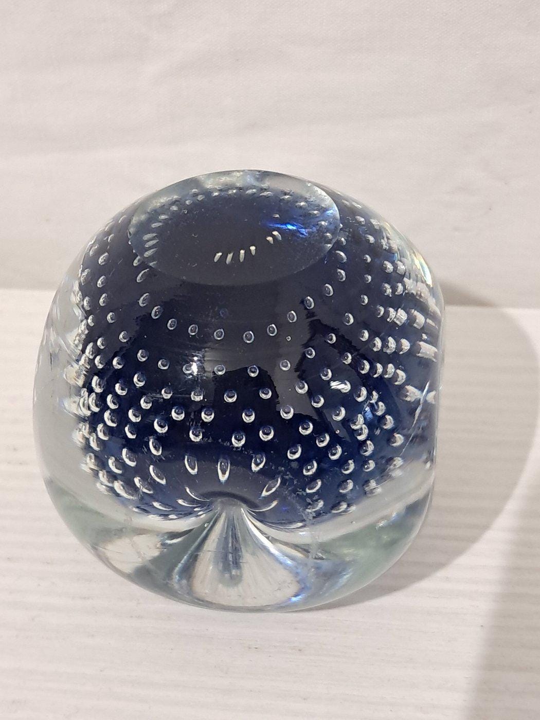Fermacarta Vintage in Vetro Blu con Bolle Trasparenti Realizzato a Mano, 6x6x7 cm (2,4"x2,4"x2,8")