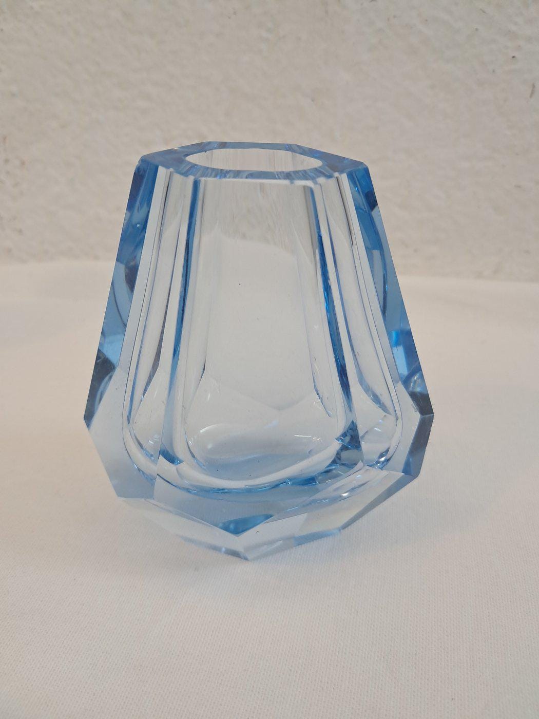 Vaso Art Deco Anni '30 in Cristallo Celeste 10x8,5x5 cm (4"x3,3"x2") Vintage raro da collezione