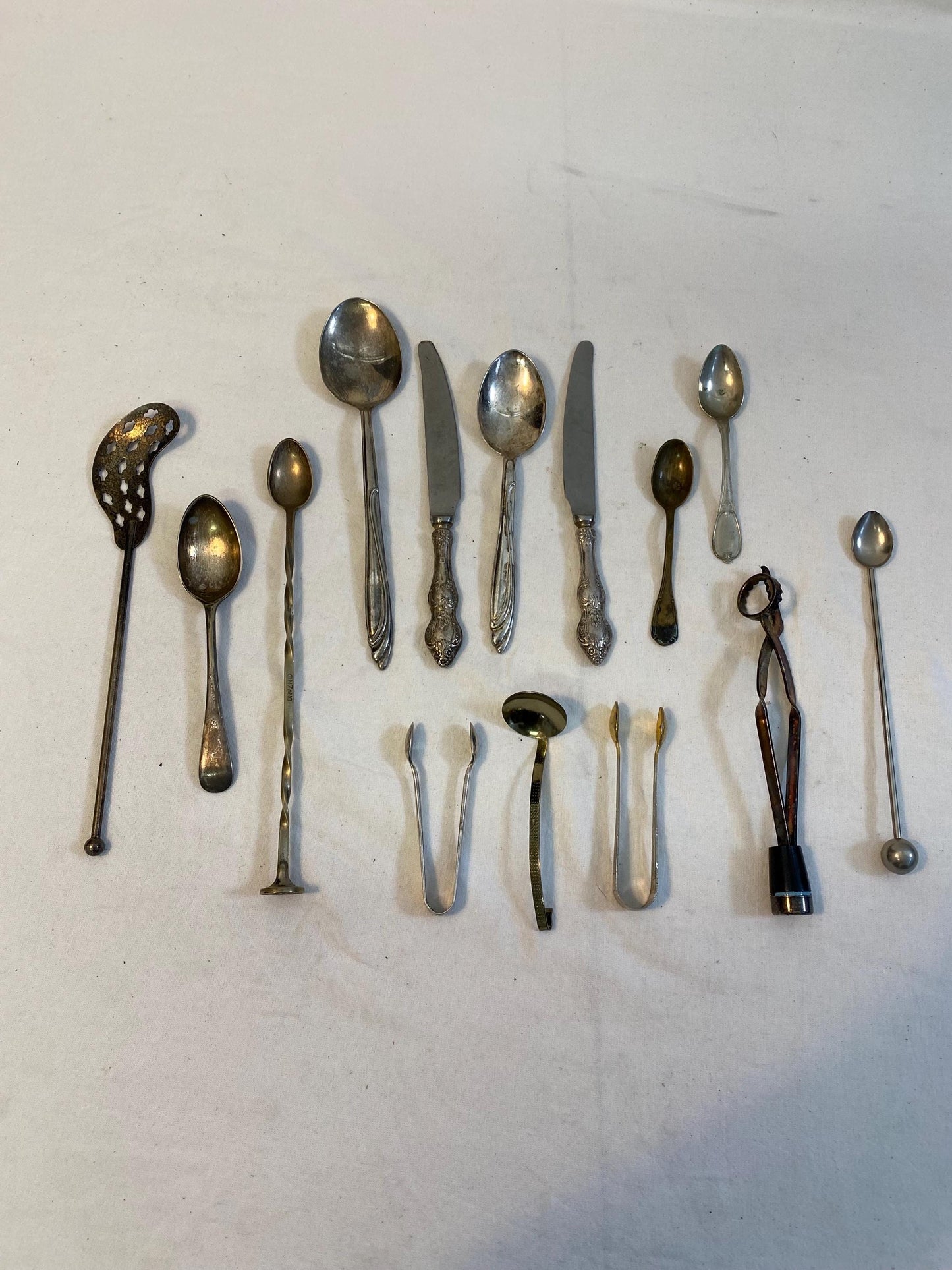 Set di 14 Accessori da Cucina Vintage - Pinza, Cucchiai per Cocktail, Posate Sfuse, Mestoli e Spatole