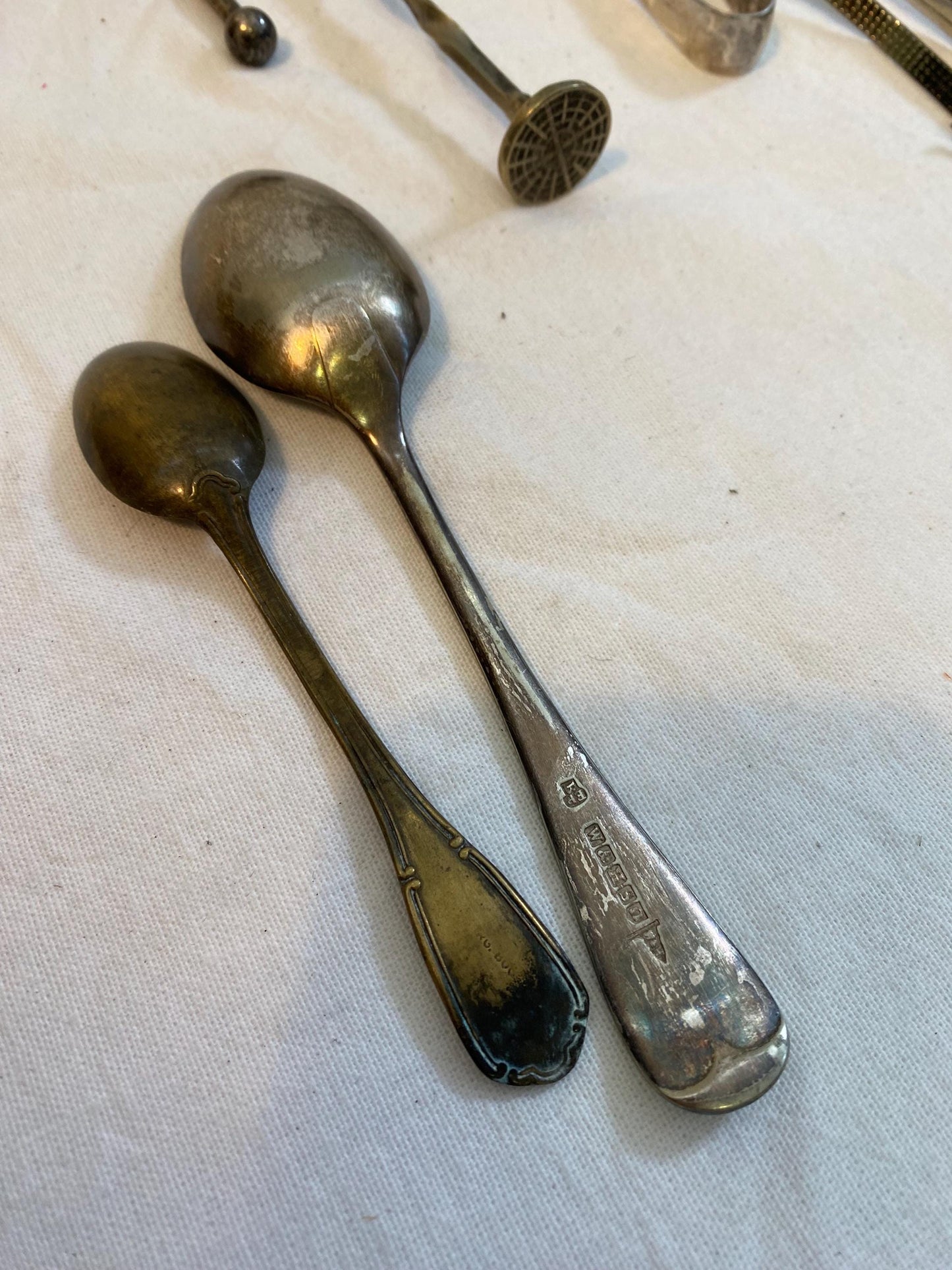 Set di 14 Accessori da Cucina Vintage - Pinza, Cucchiai per Cocktail, Posate Sfuse, Mestoli e Spatole