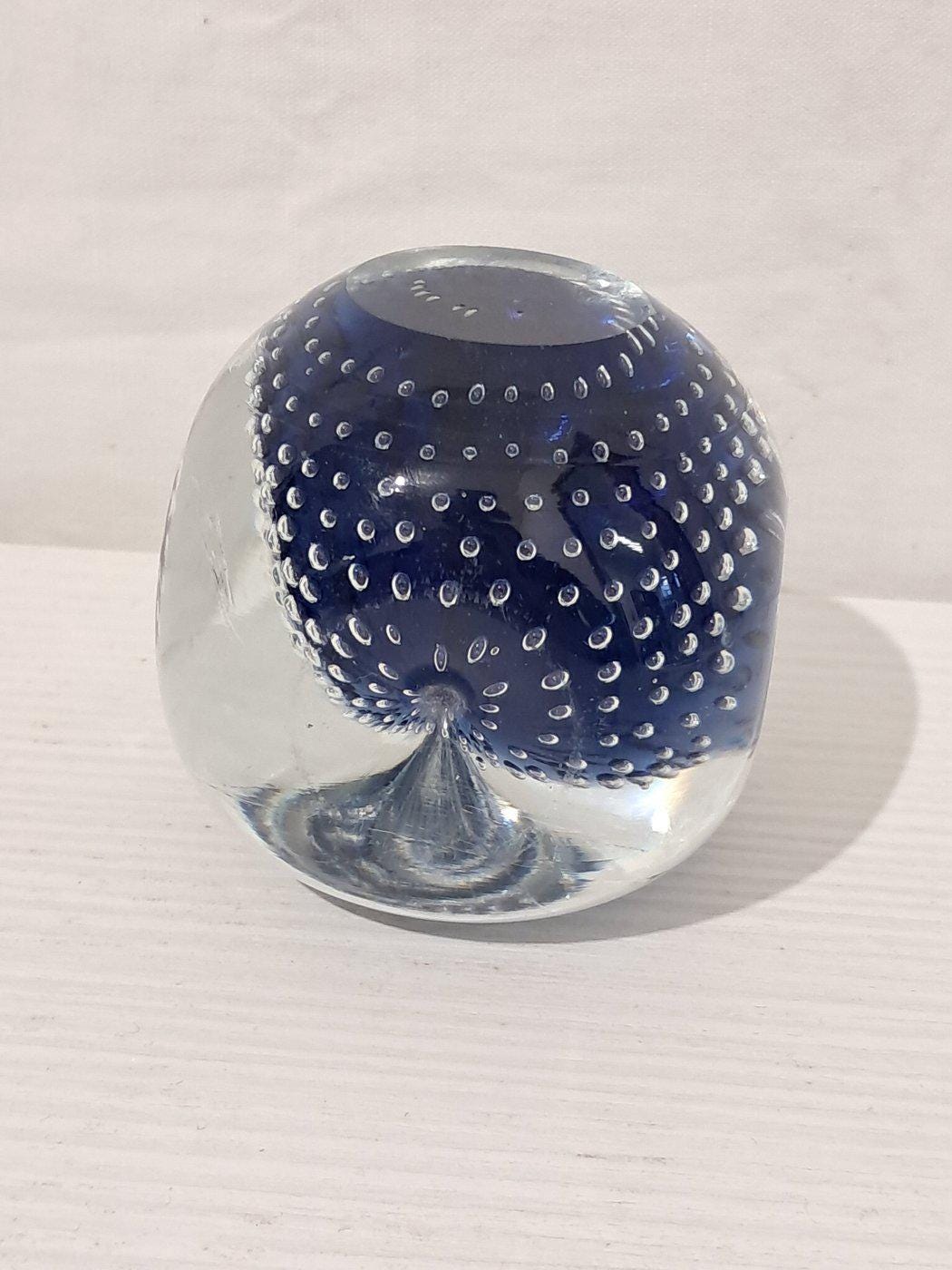 Fermacarta Vintage in Vetro Blu con Bolle Trasparenti Realizzato a Mano, 6x6x7 cm (2,4"x2,4"x2,8")