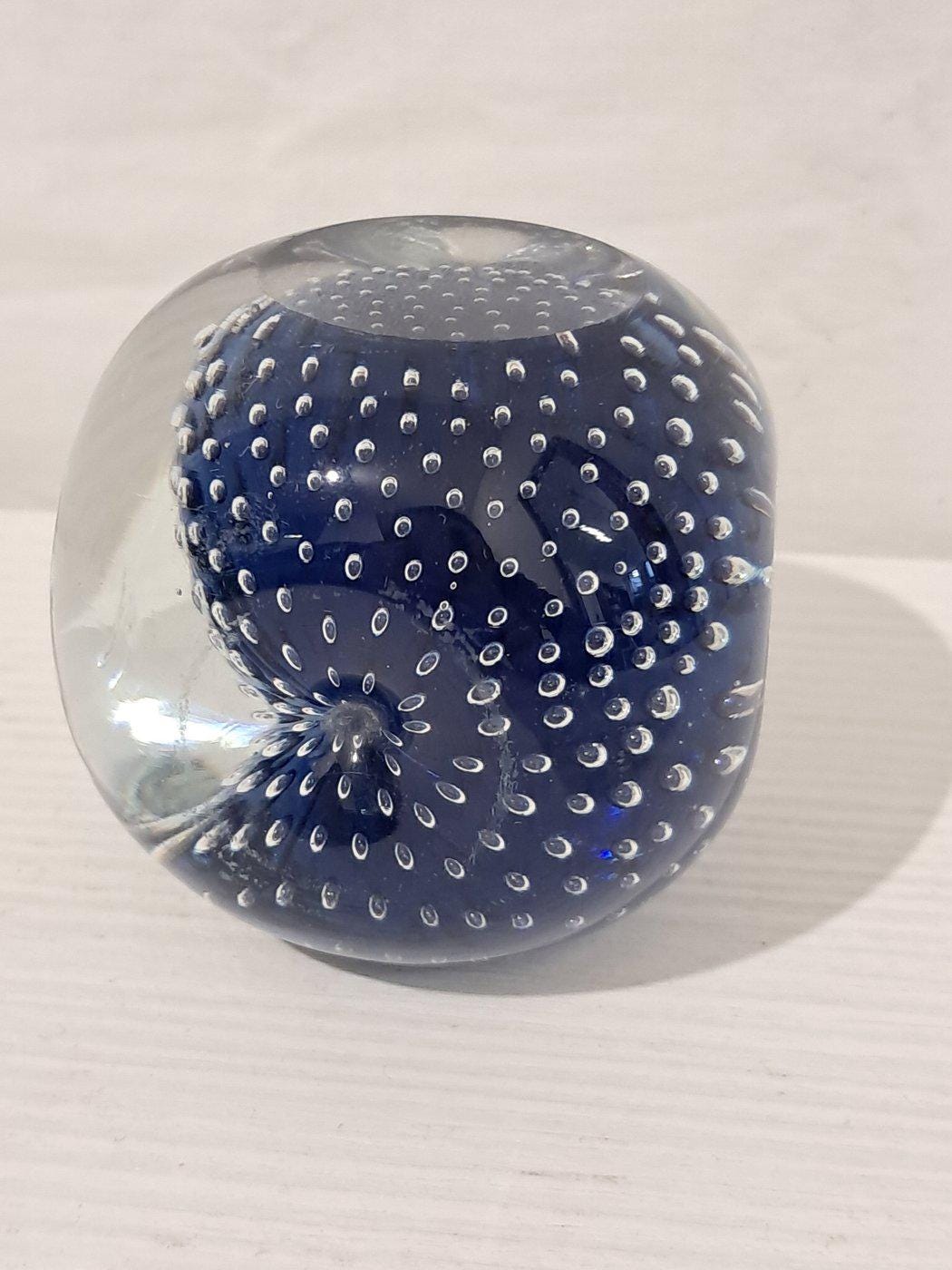 Fermacarta Vintage in Vetro Blu con Bolle Trasparenti Realizzato a Mano, 6x6x7 cm (2,4"x2,4"x2,8")