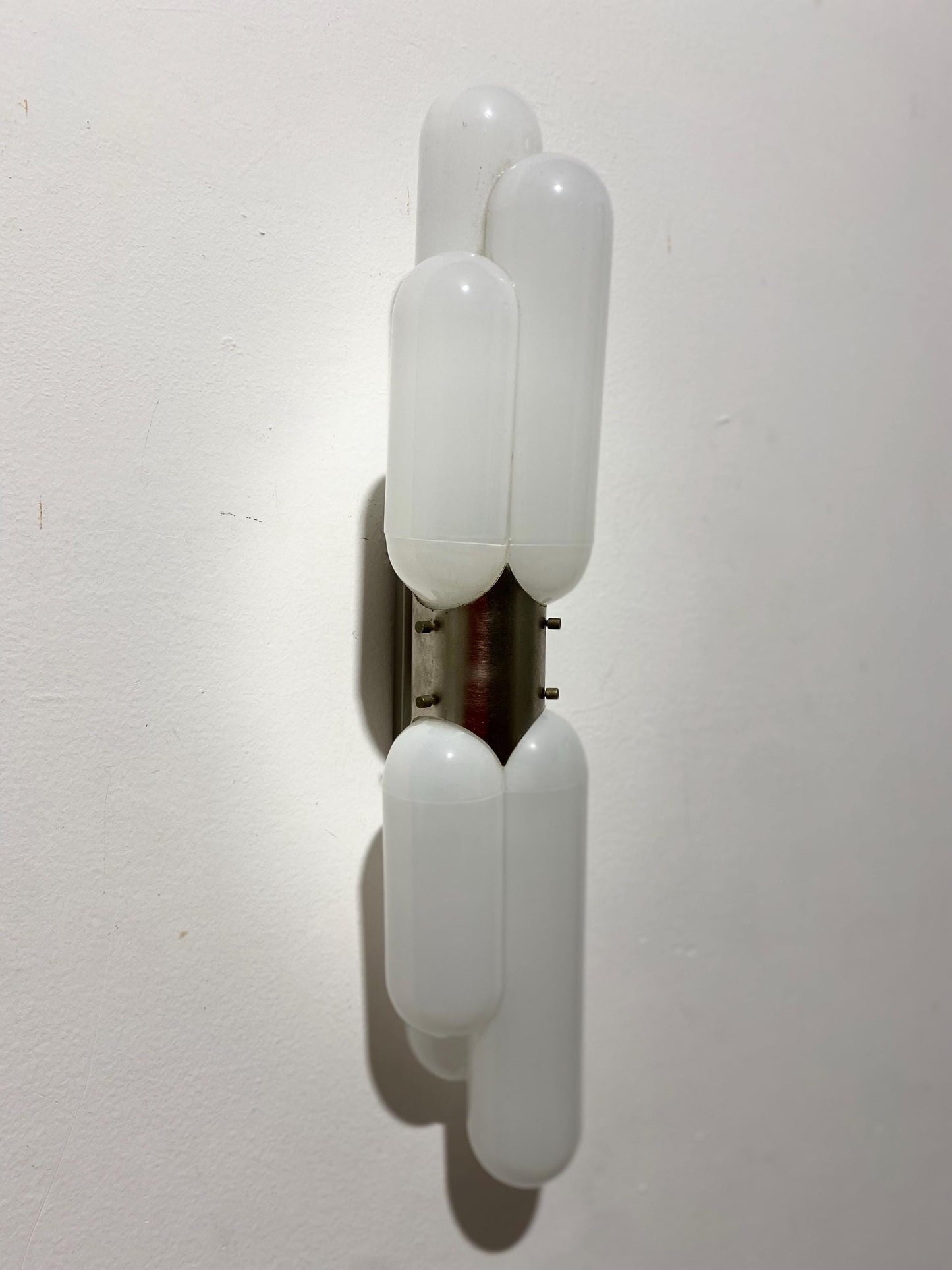 Applique da Parete Carlo Nason per Mazzega Murano Glass Torpedo Midcentury Italian Design Anni '60 - 57x11x13 cm (22,4x4,3x5,1 pollici)