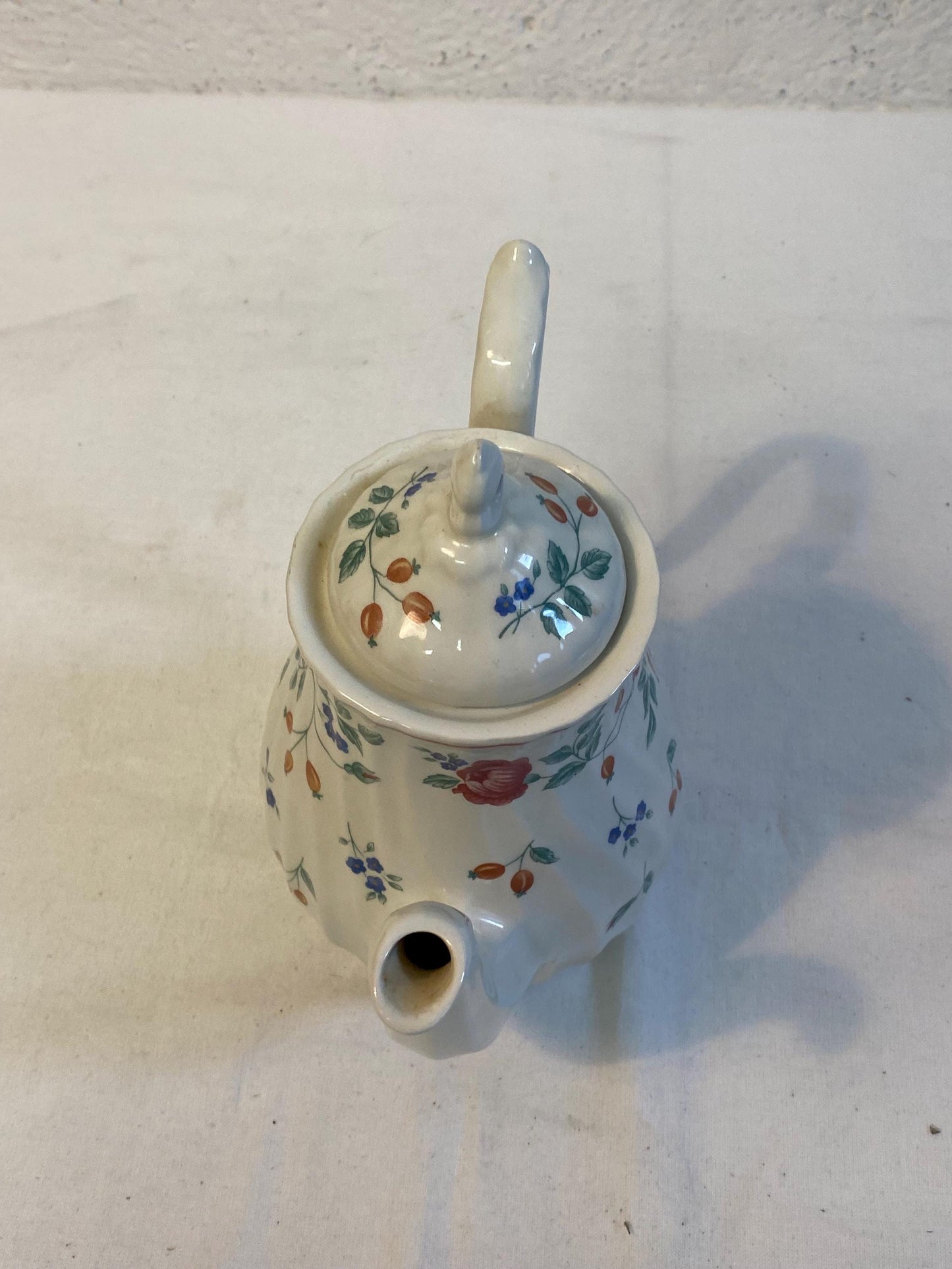 Teiera Churchill Briar Rose - Collezione Chartwell, Made in England regalo perfetto come nuova