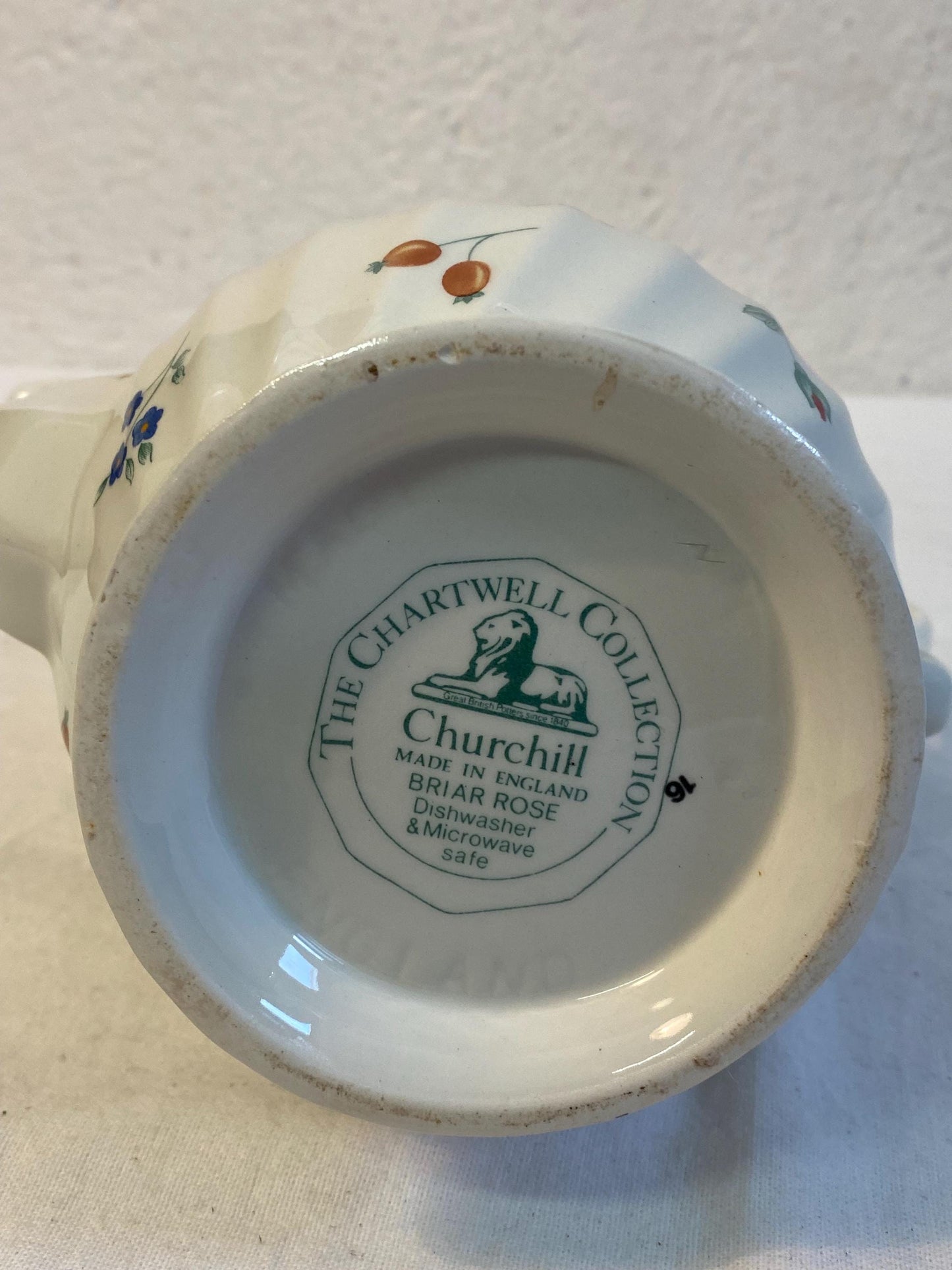 Teiera Churchill Briar Rose - Collezione Chartwell, Made in England regalo perfetto come nuova