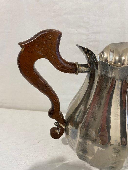 Antica Brocca-Caraffa in Argento Placcato con Manico in Legno - Punzonata ALGEMA