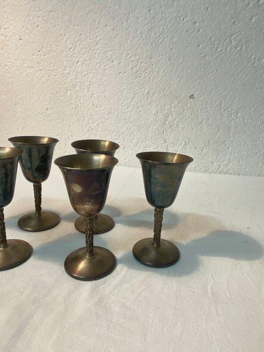 Set di Sei Calici in Argento Placcato - Eleganza Vintage per Occasioni Speciali