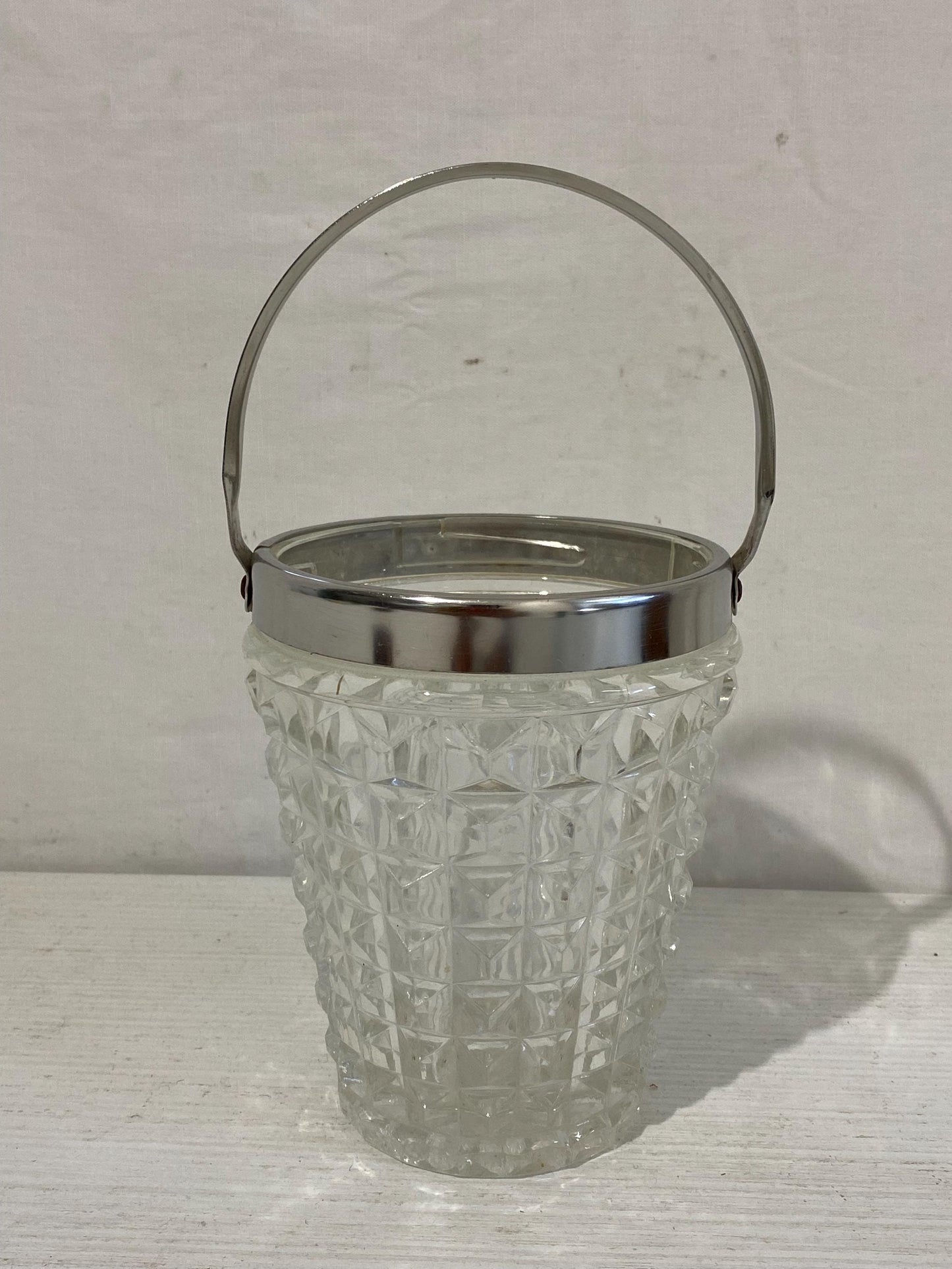 Secchiello per Ghiaccio Vintage in Vetro e Acciaio Inox - Design Elegante con Scanalature - Misure 14 cm (5.5") x 11 cm (4.3")