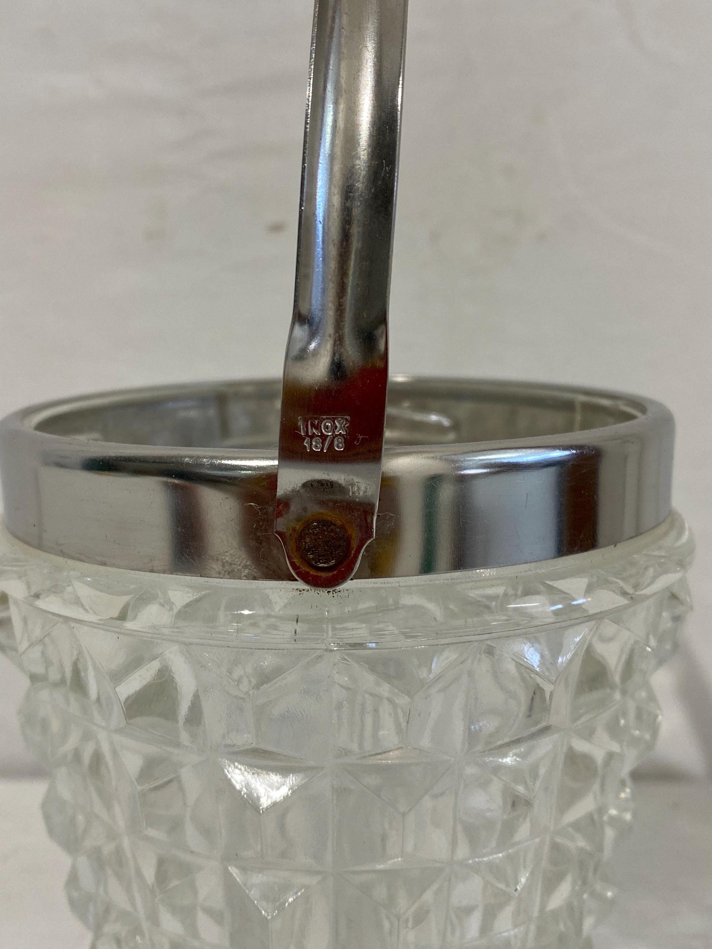 Secchiello per Ghiaccio Vintage in Vetro e Acciaio Inox - Design Elegante con Scanalature - Misure 14 cm (5.5") x 11 cm (4.3")