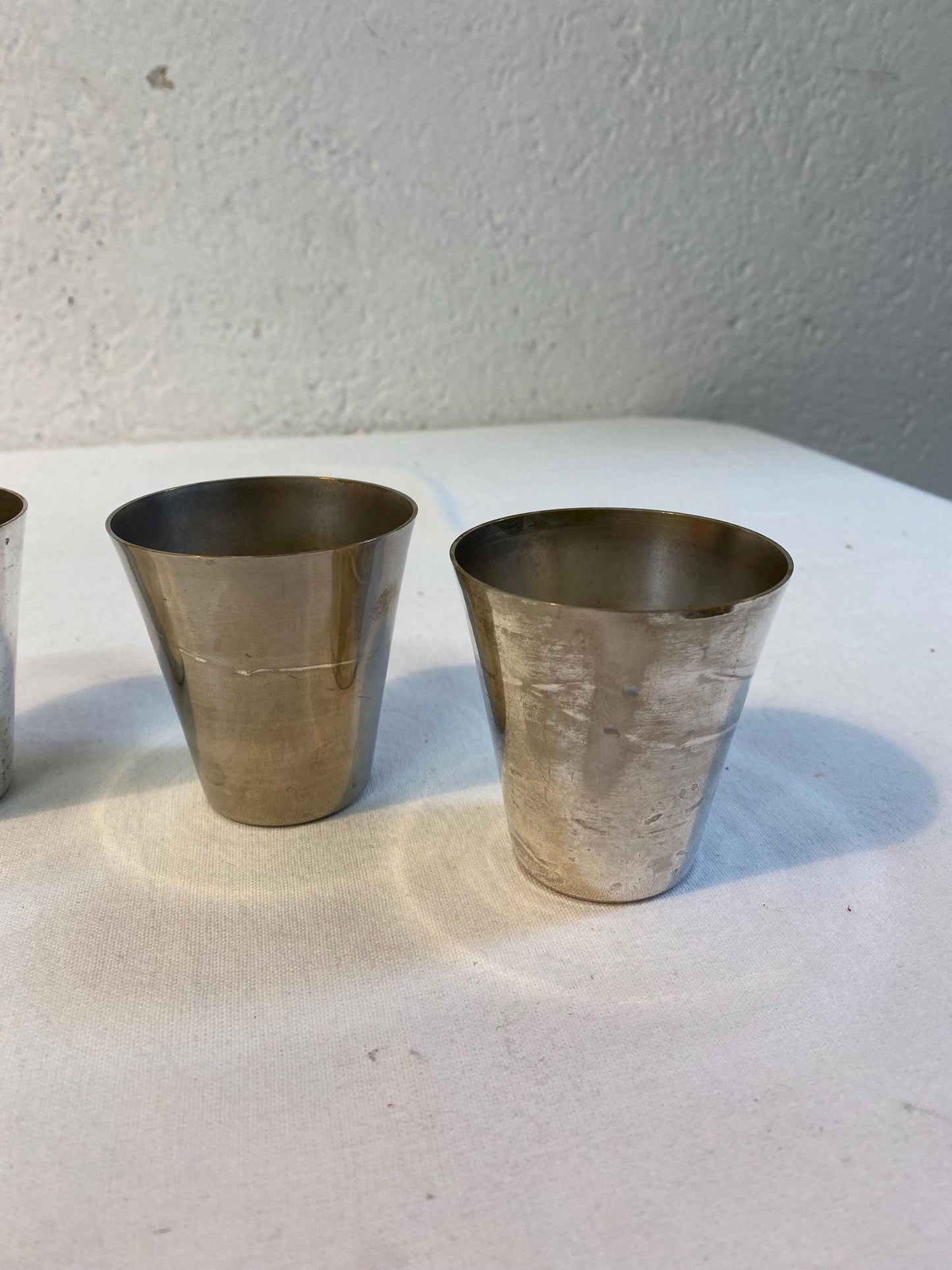 Bicchieri Placcati Argento Set 6 Pezzi - Eleganti e Versatili per Uso o Decorazione