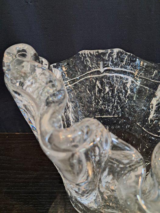 Vaso Vintage in Vetro Anni '70 a Forma di Fazzoletto - Elegante e Unico